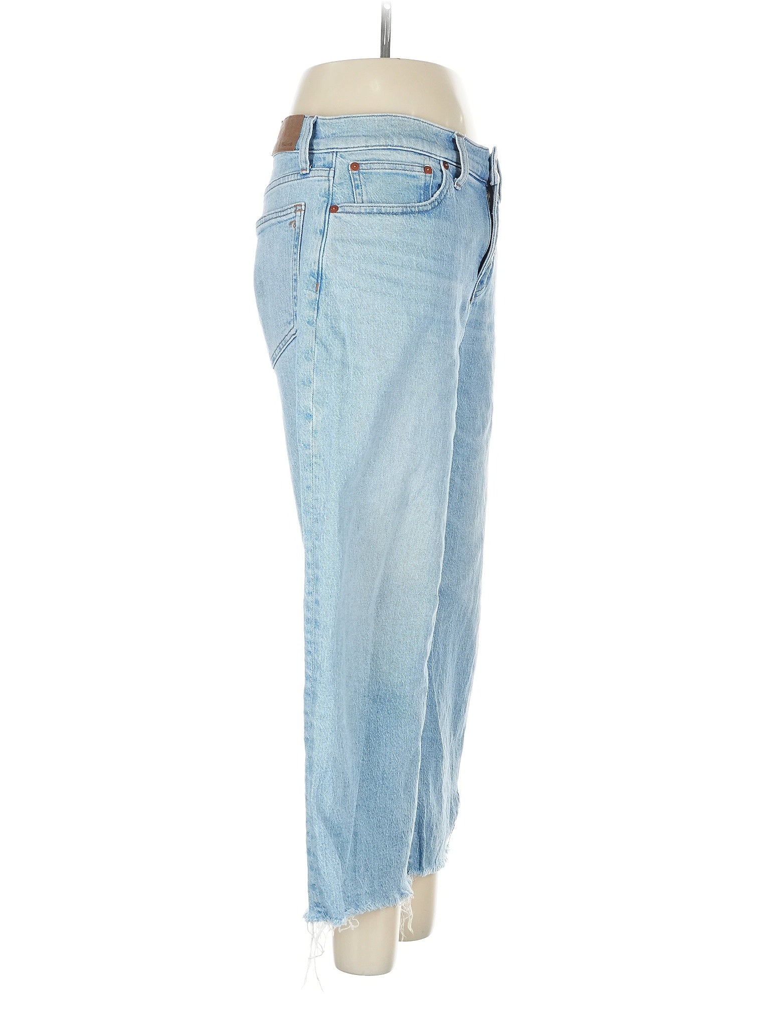 3 waist size - 28 P