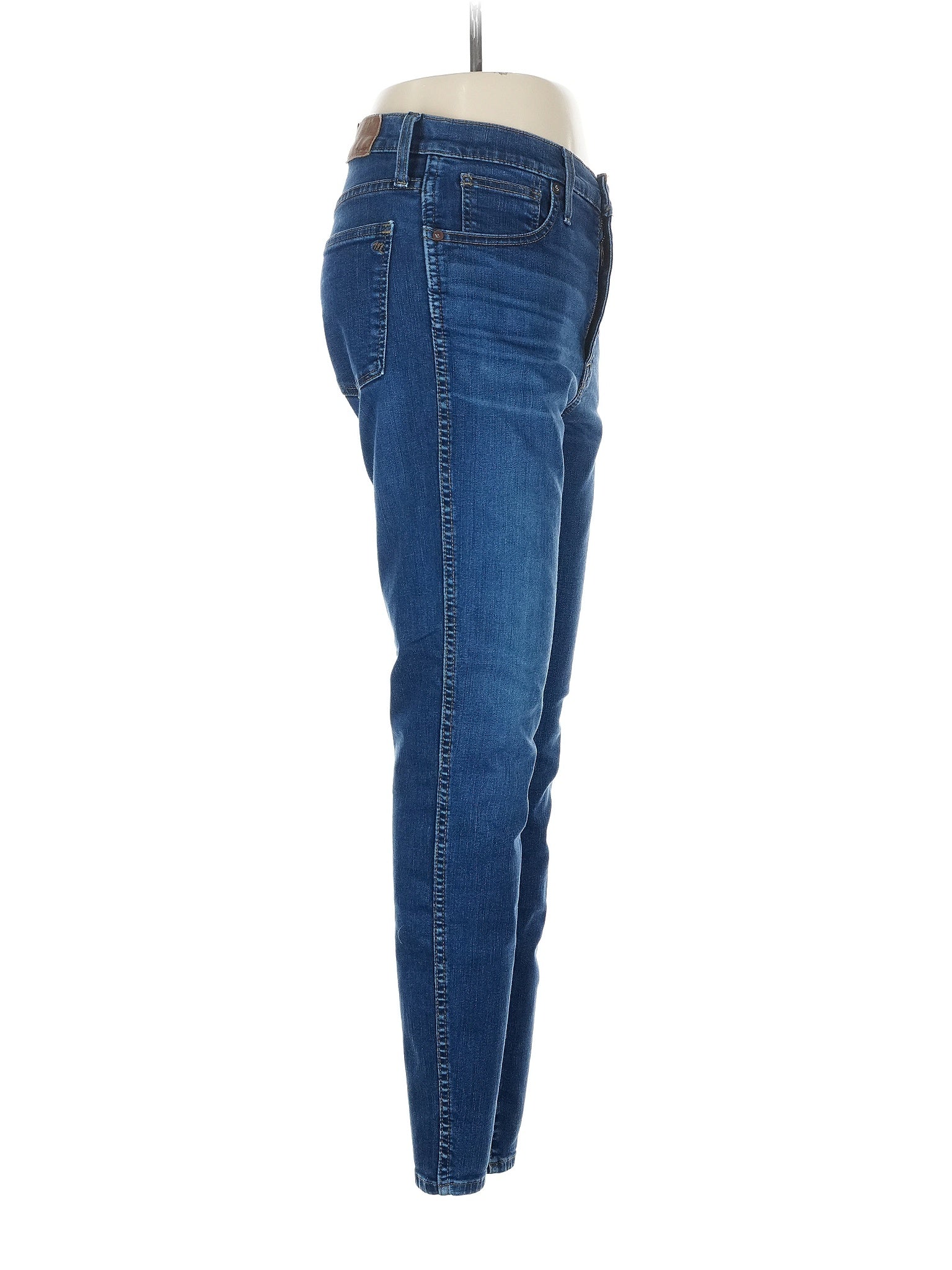 3 waist size - 28