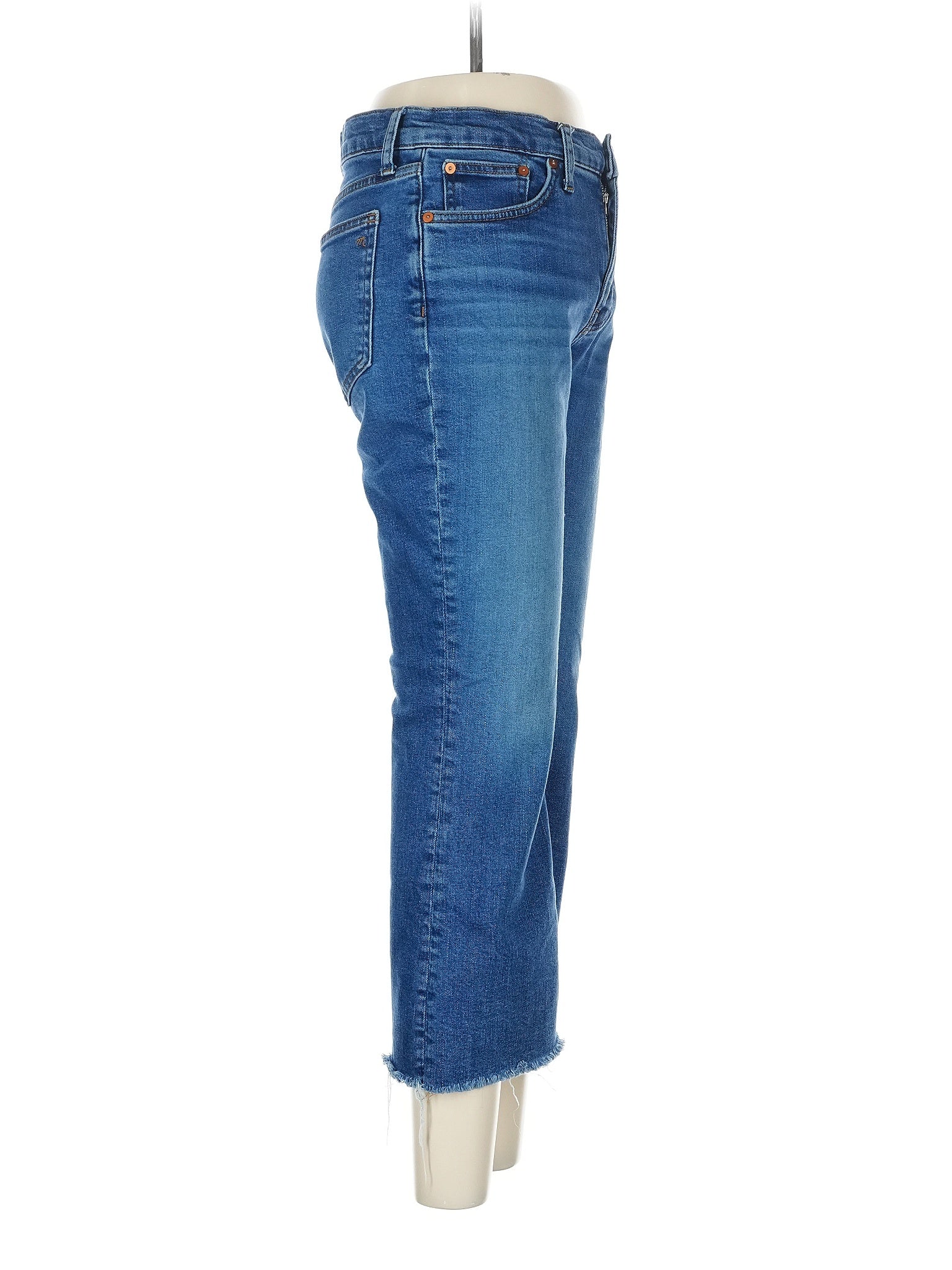 3 waist size - 28 P