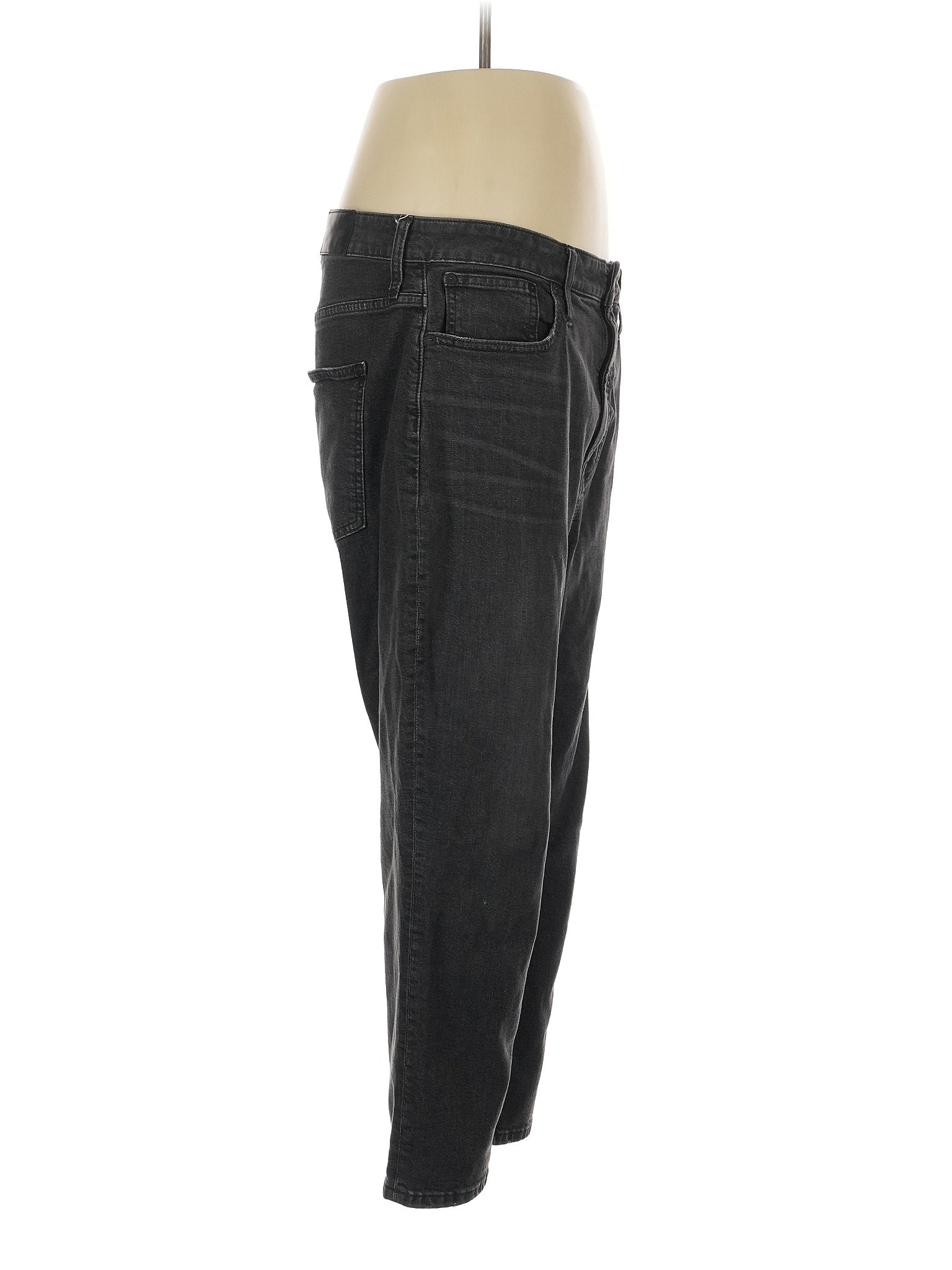 3 waist size - 32 P