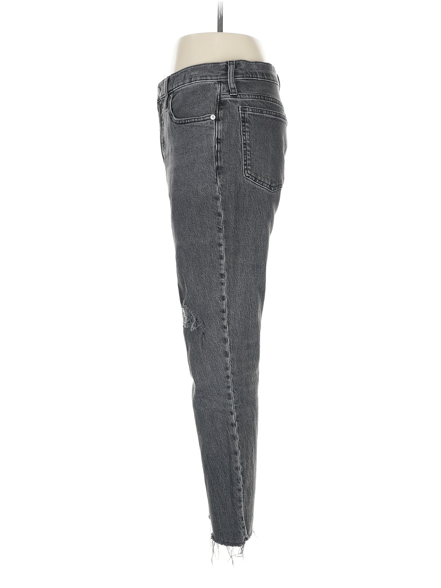 4 waist size - 28