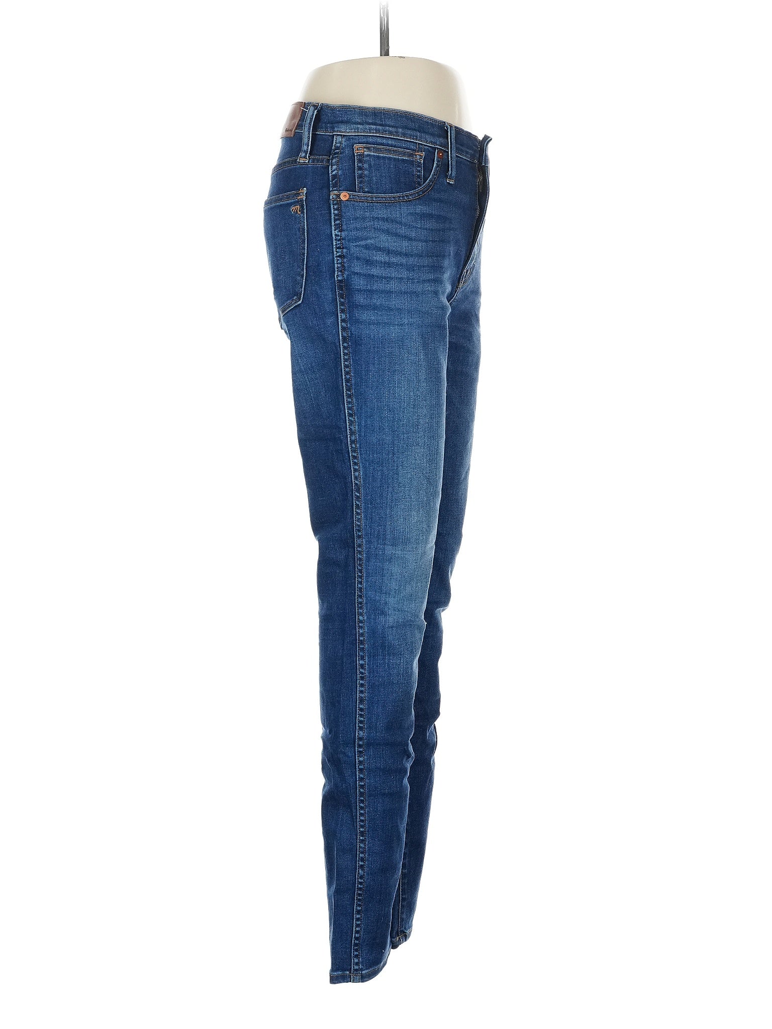 3 waist size - 28 T