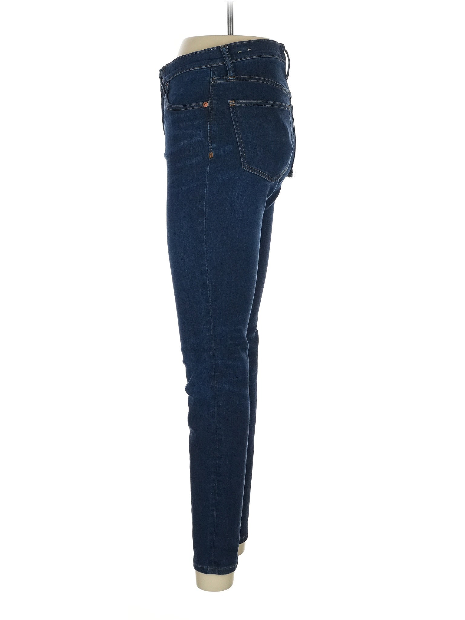 4 waist size - 28