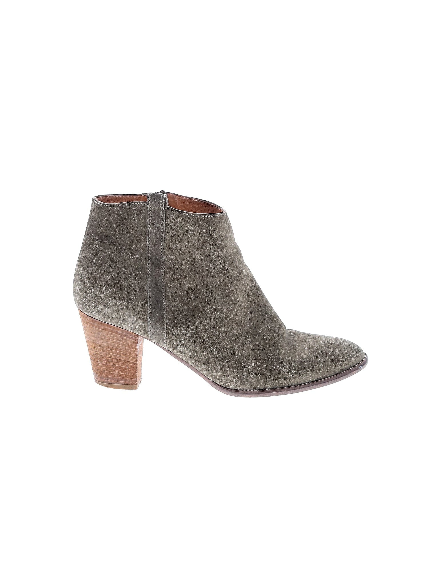 1 shoe size - 10