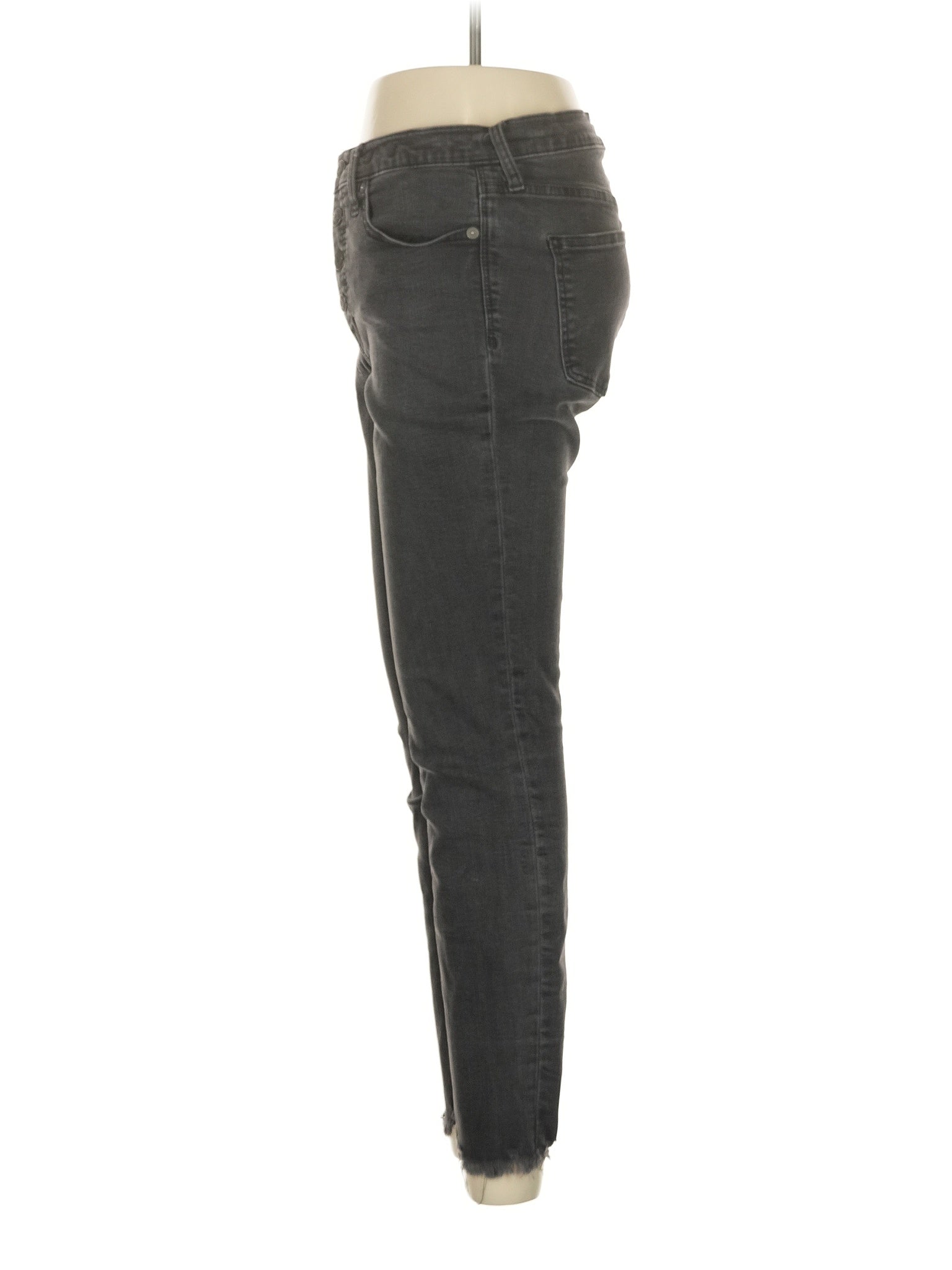 4 waist size - 28
