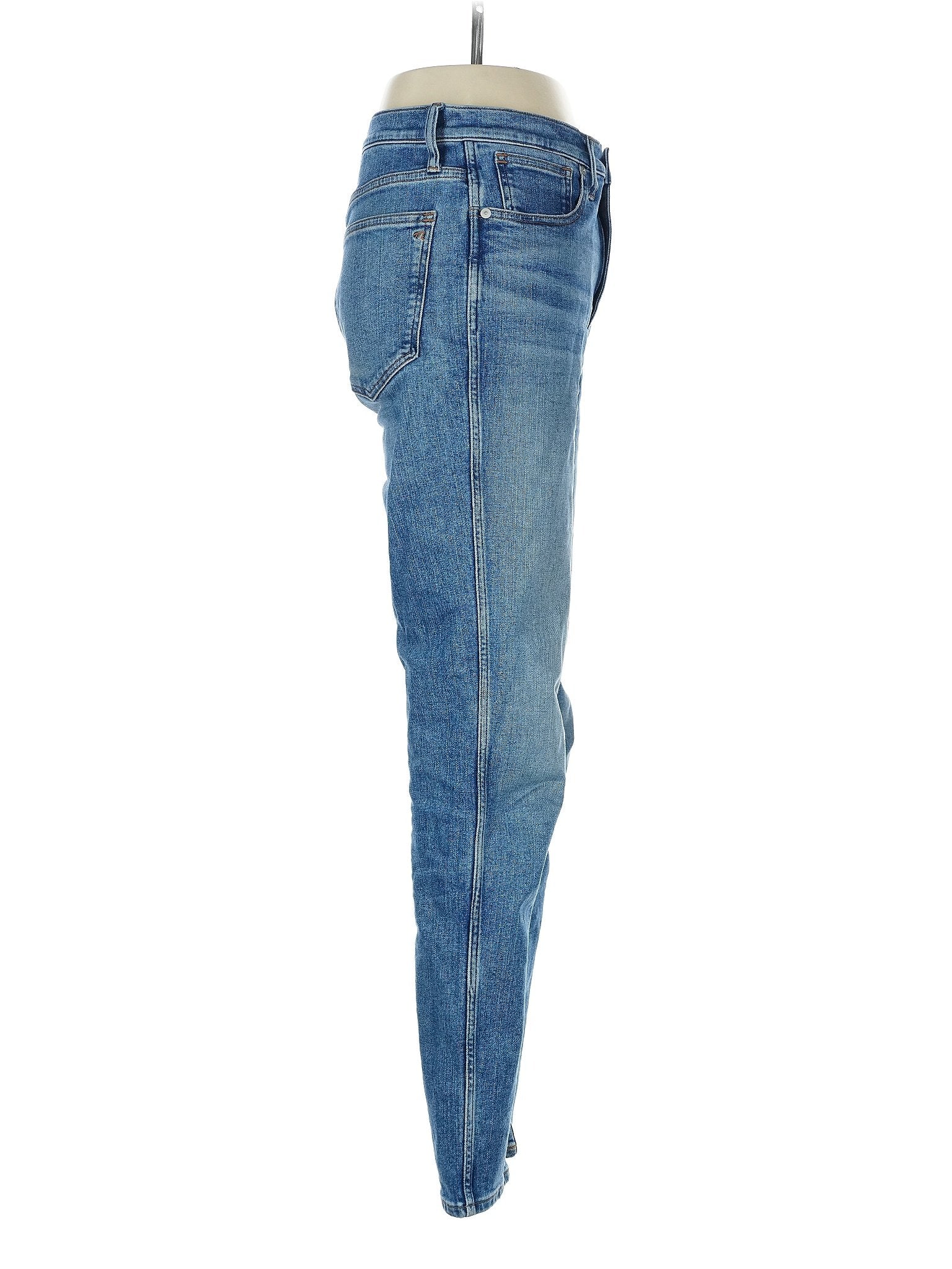 3 waist size - 28 T