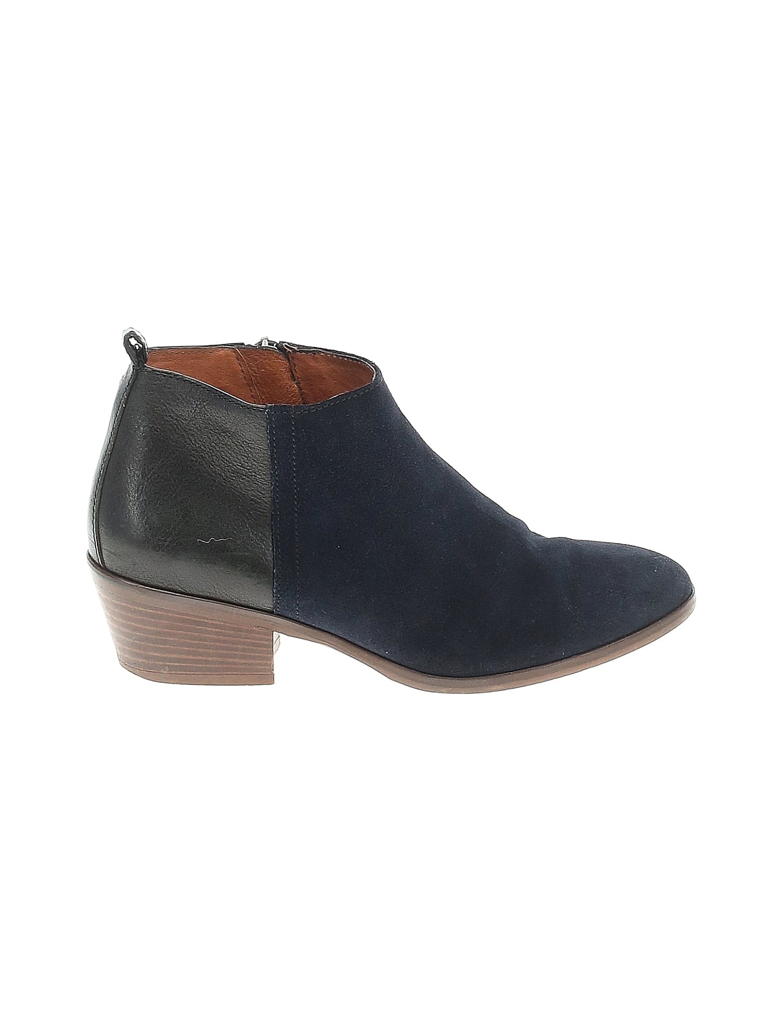 1 shoe size - 7 1/2