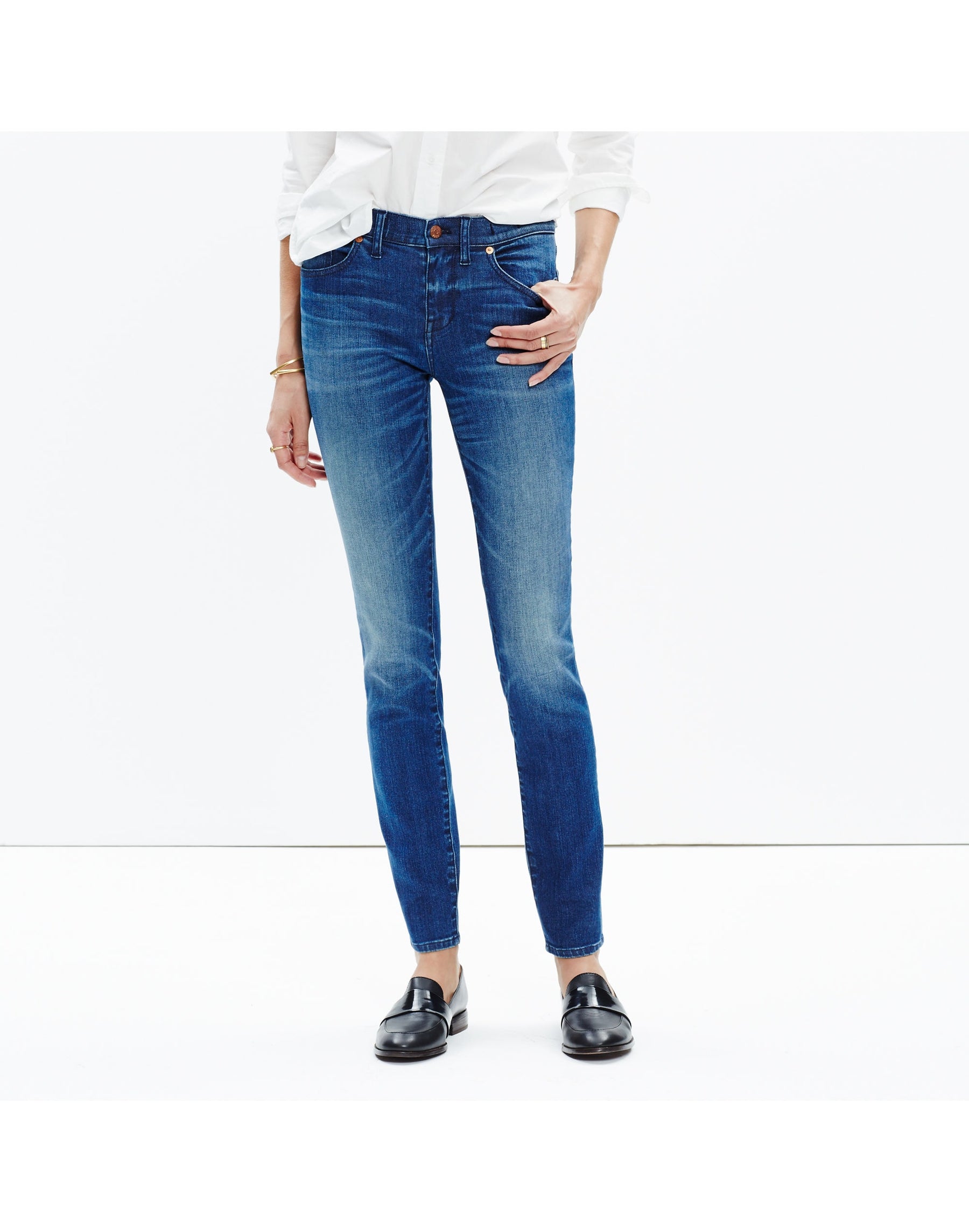 2 waist size - 24