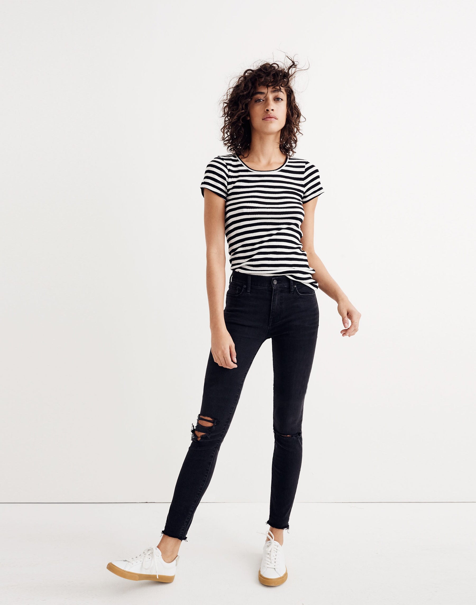 2 waist size - 28 T