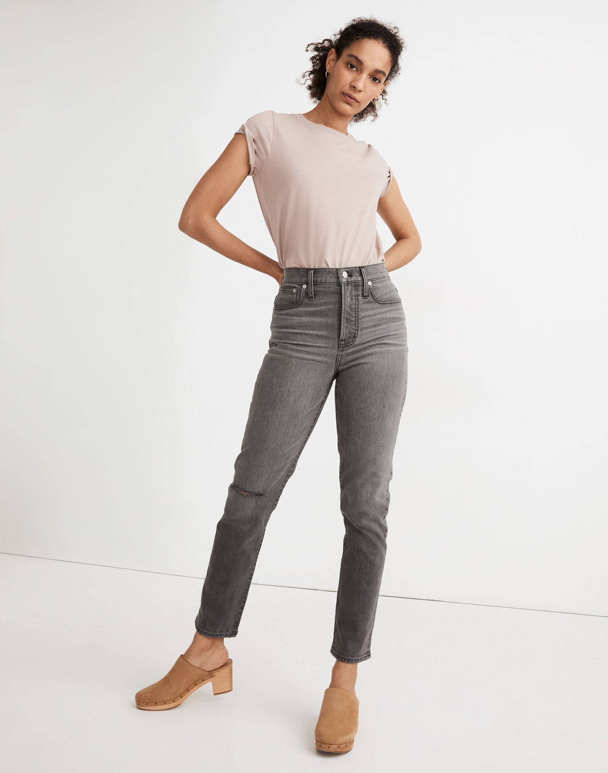 2 waist size - 28