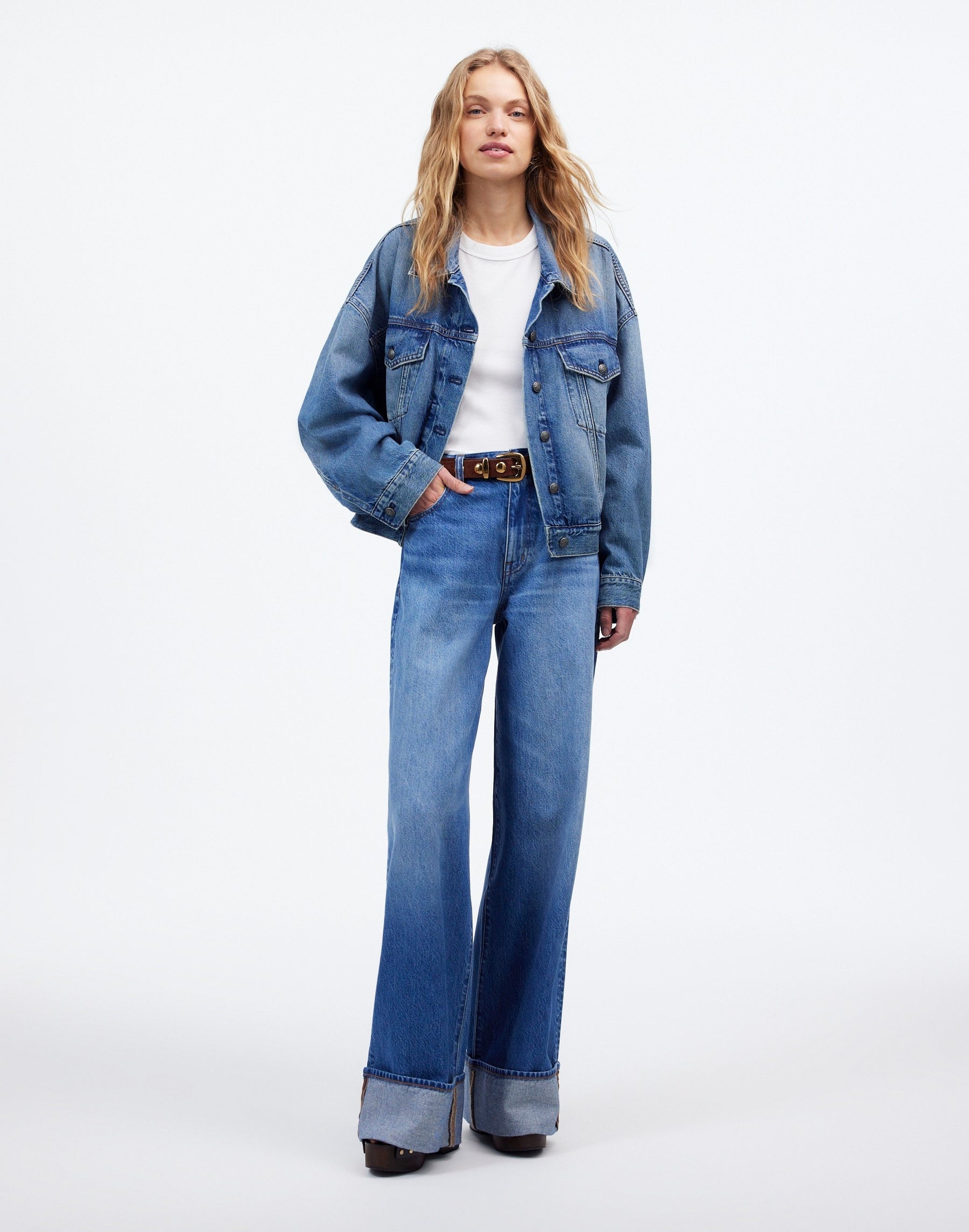 2 waist size - 32