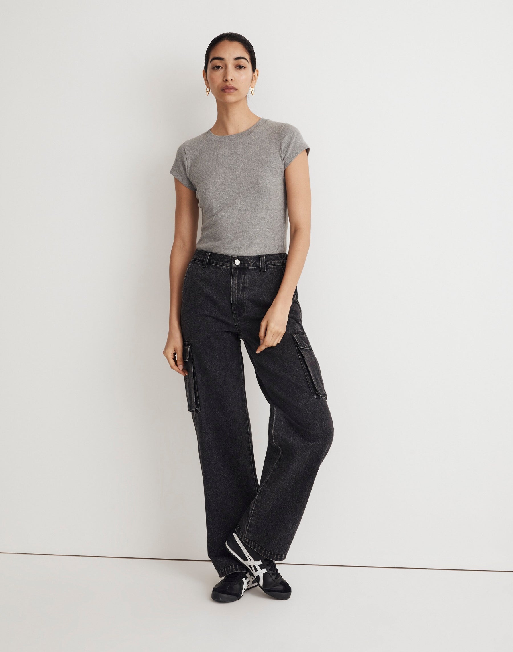 2 waist size - 25