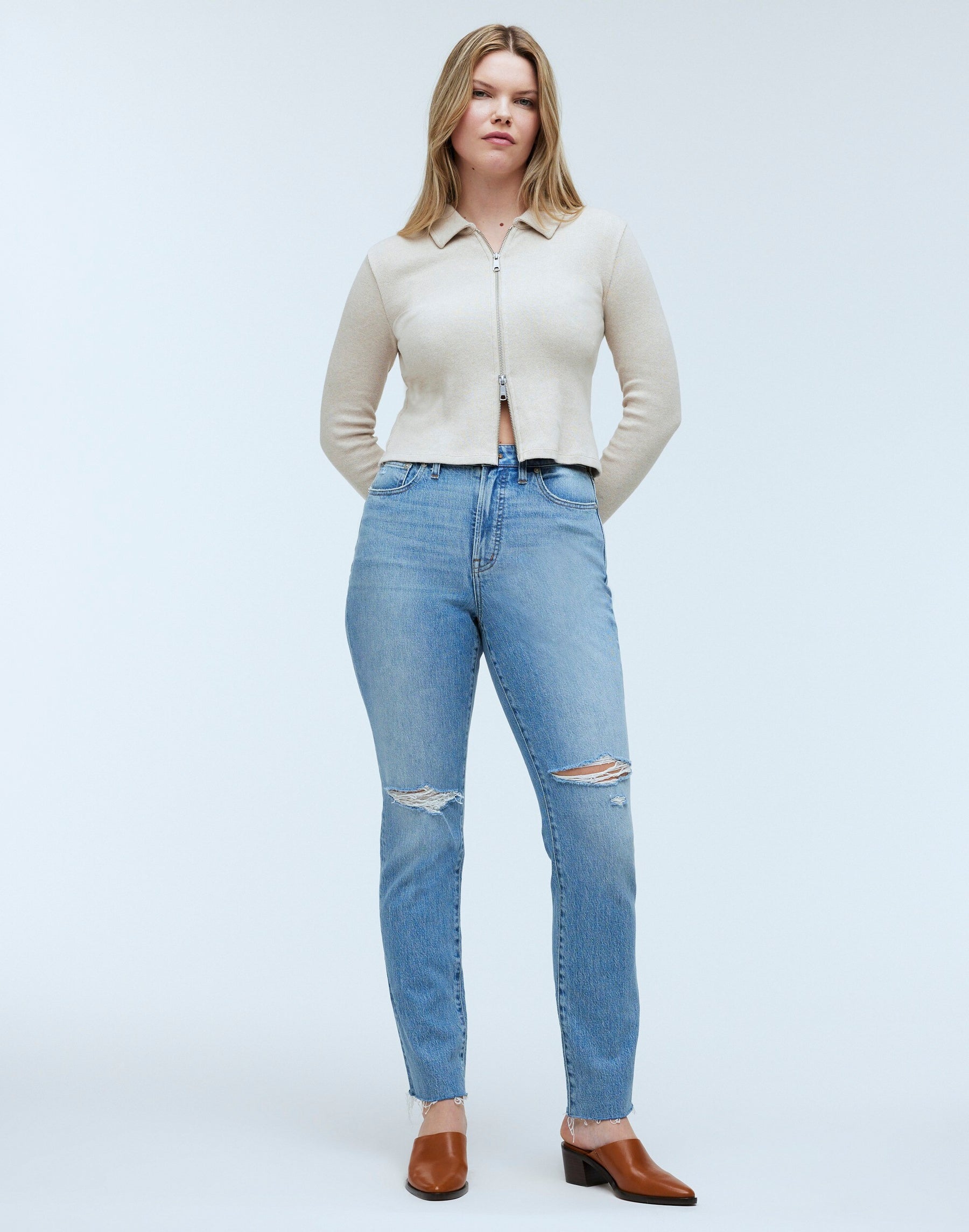 2 waist size - 28