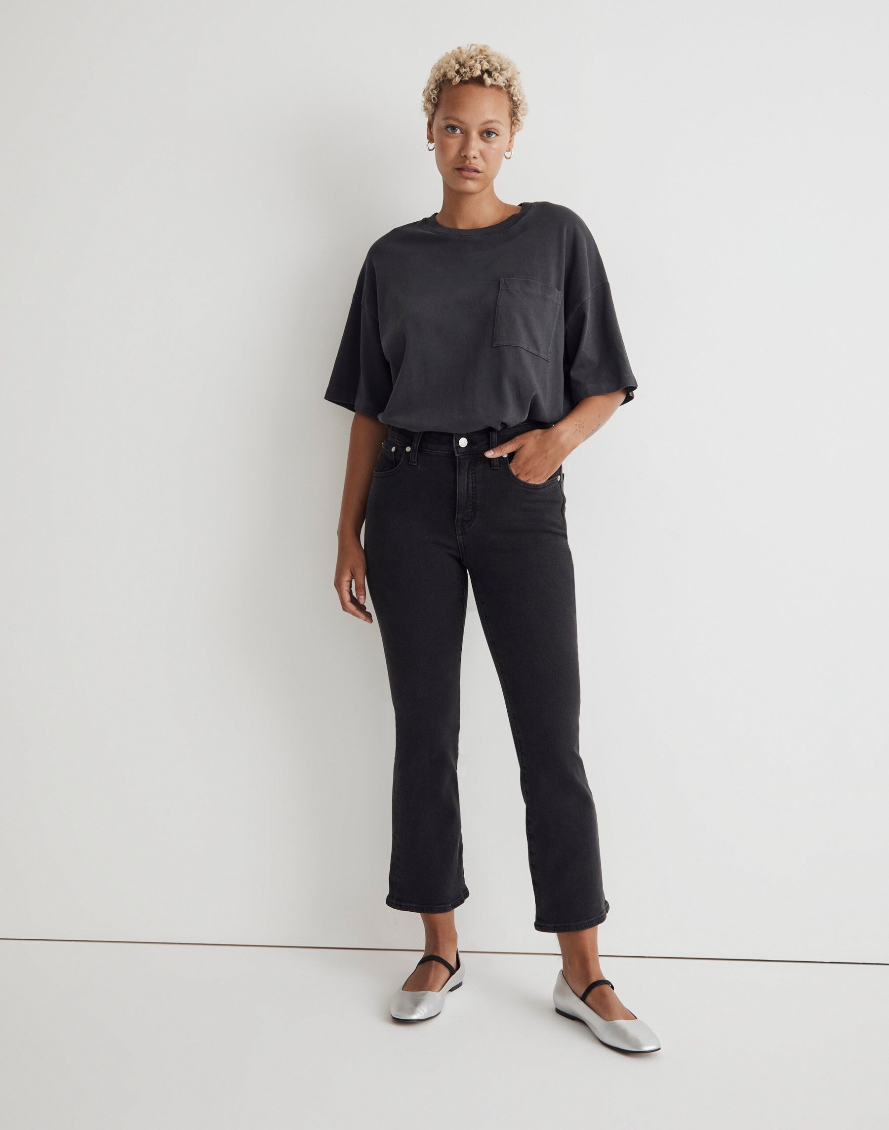 2 waist size - 28