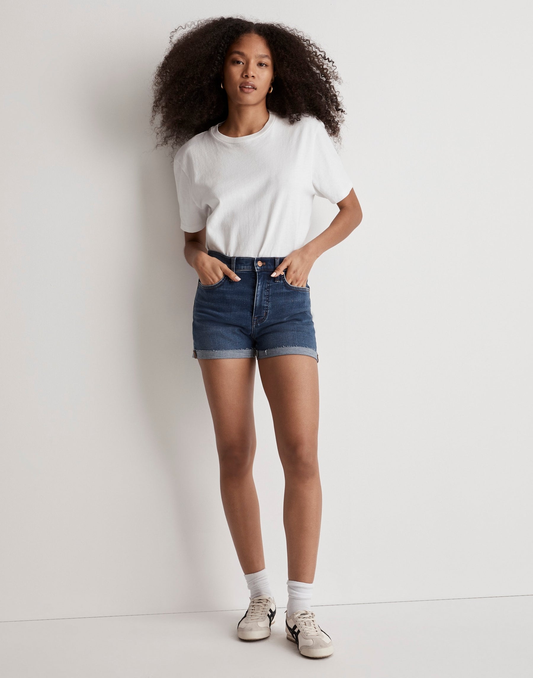 2 waist size - 28