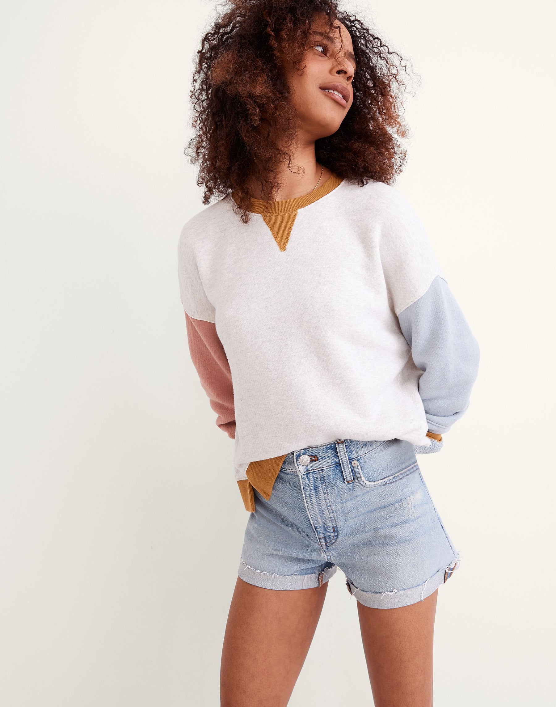 2 waist size - 23