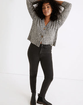 2 waist size - 28