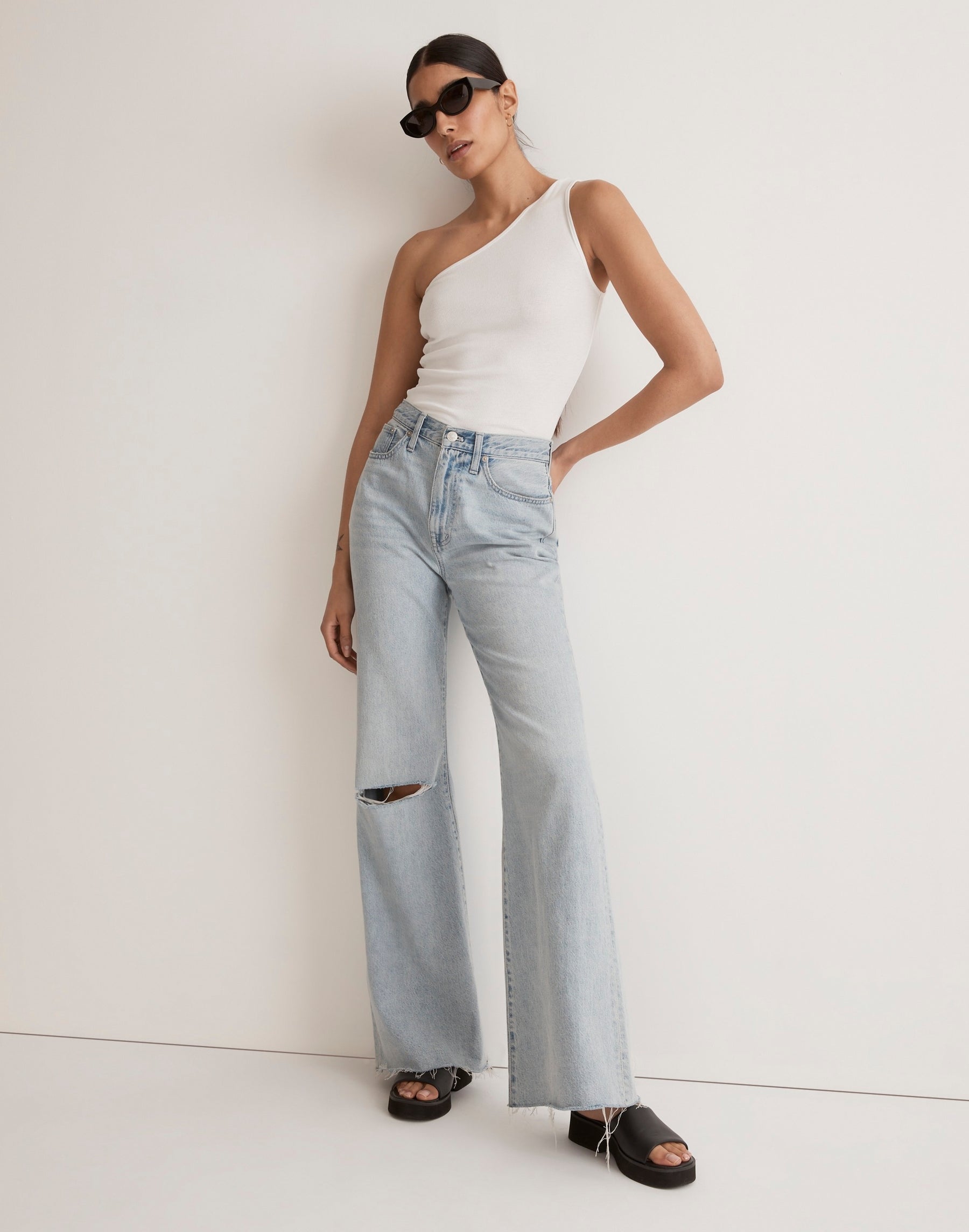2 waist size - 27