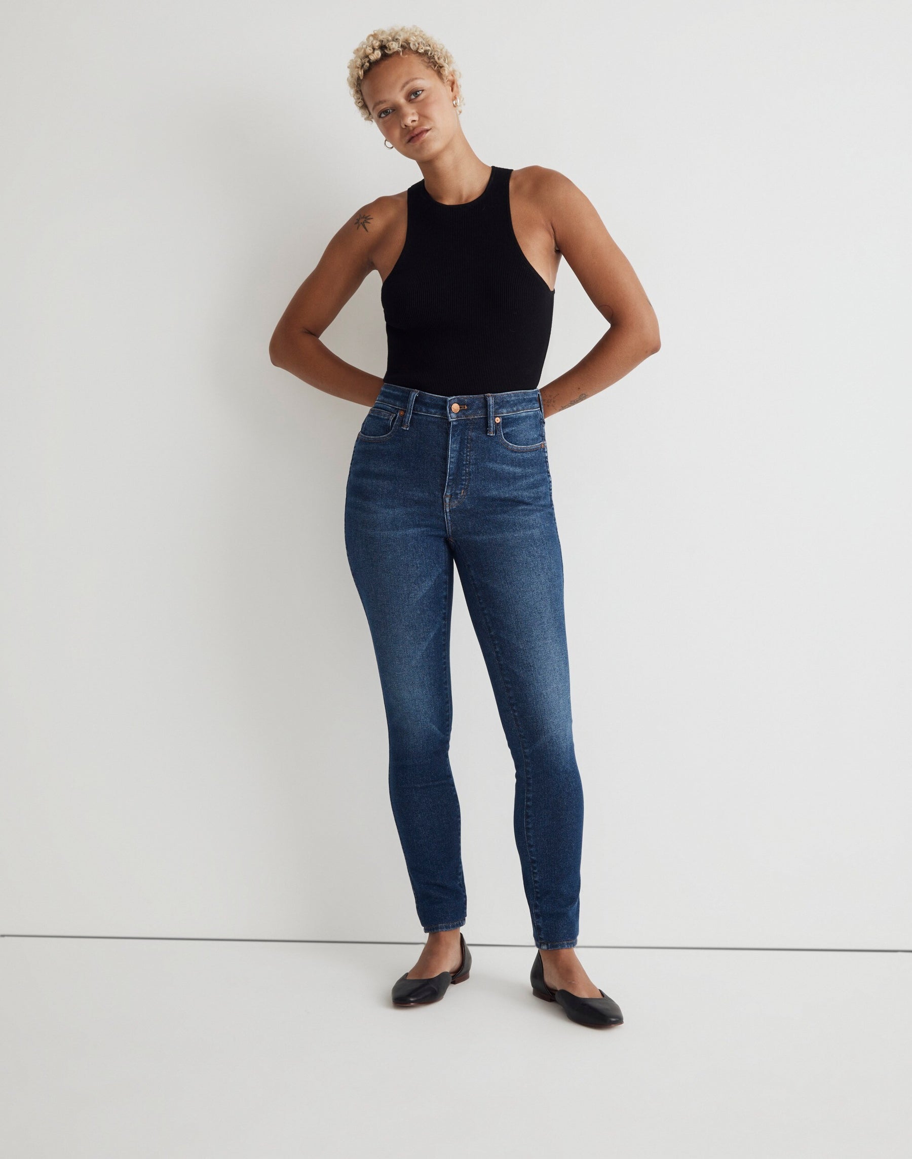 2 waist size - 25
