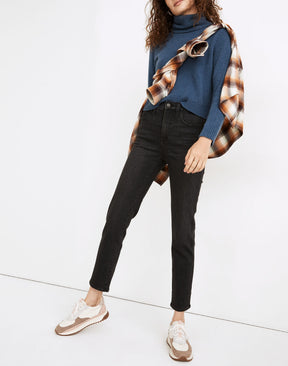 2 waist size - 32