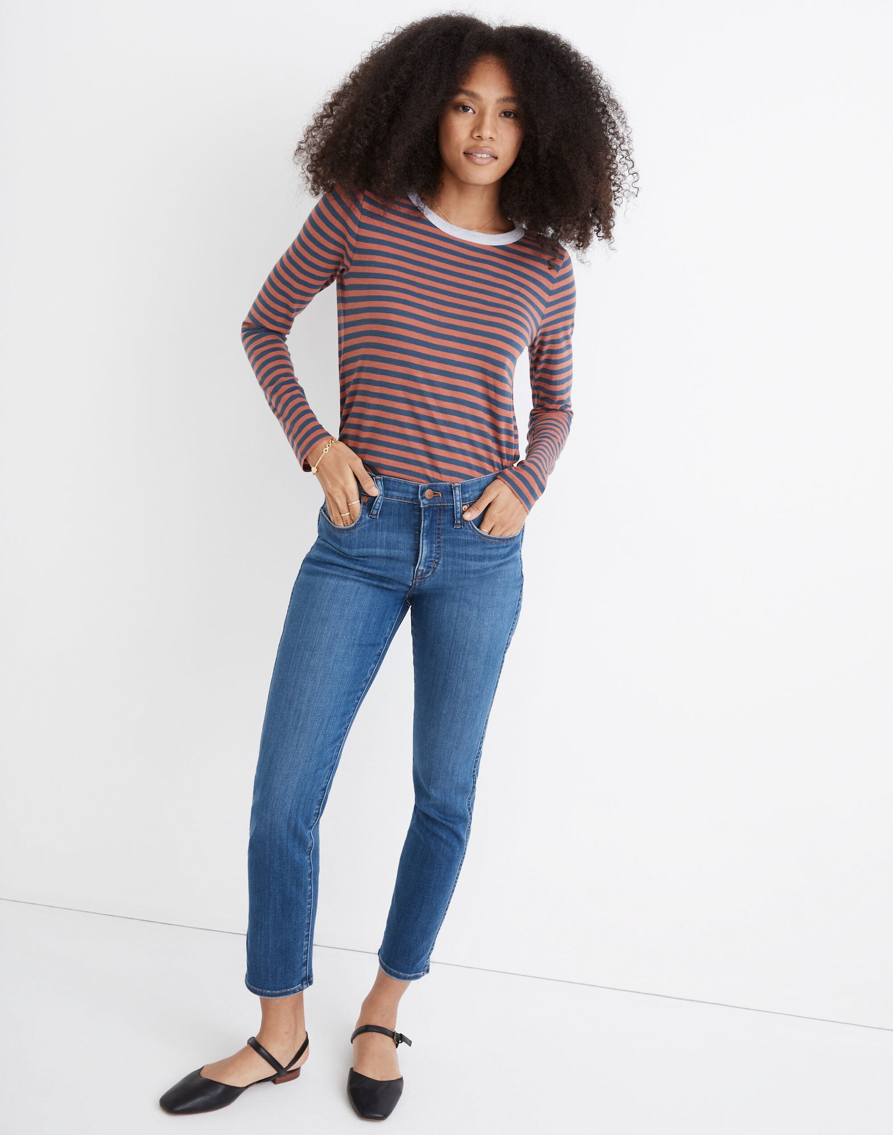 2 waist size - 28