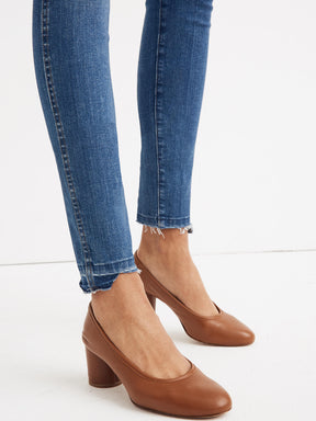 2 waist size - 24