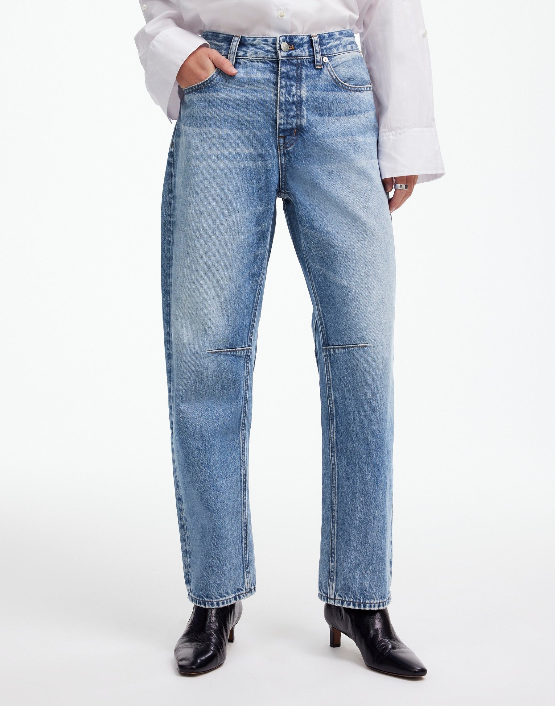 3 waist size - 23