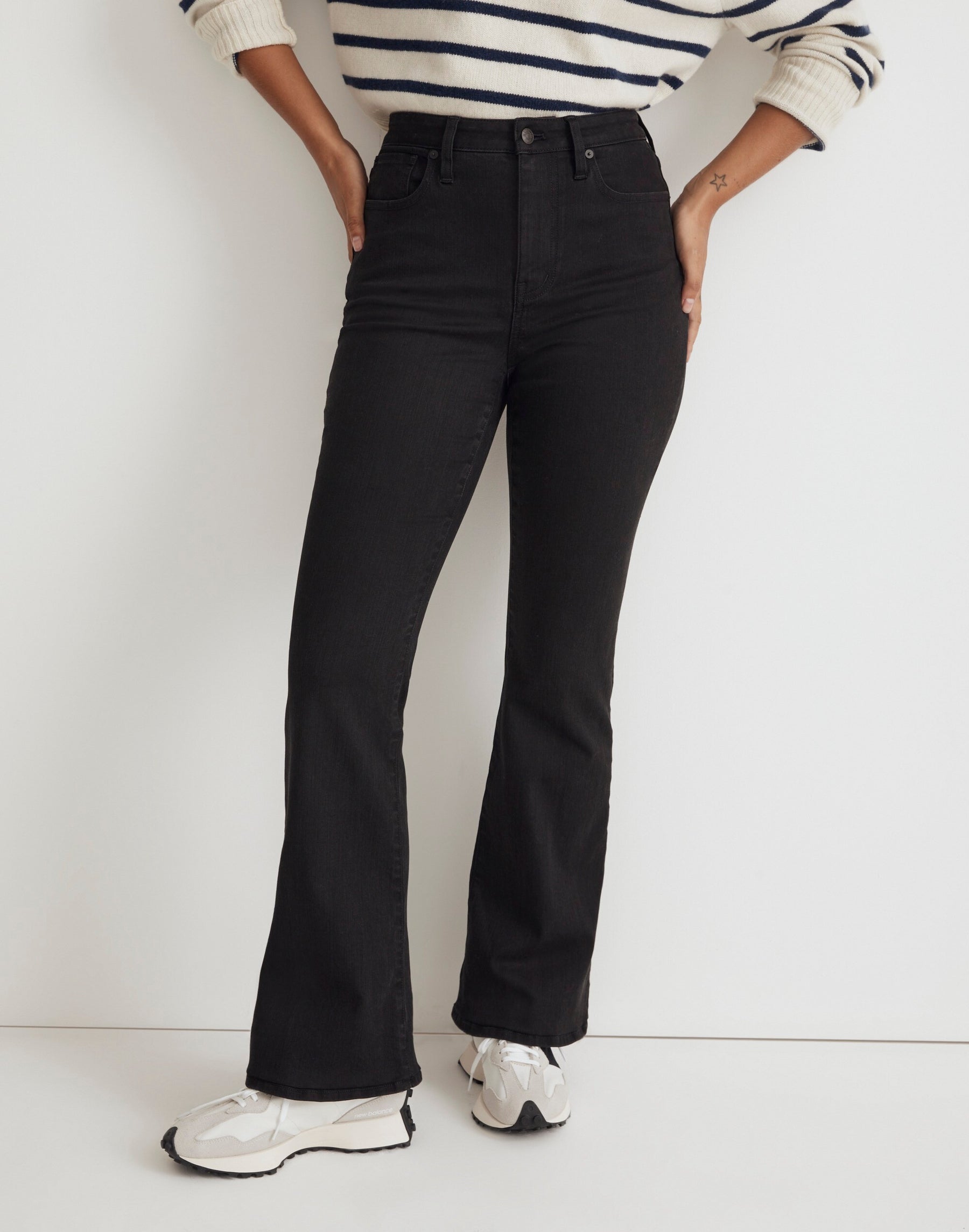 3 waist size - 28
