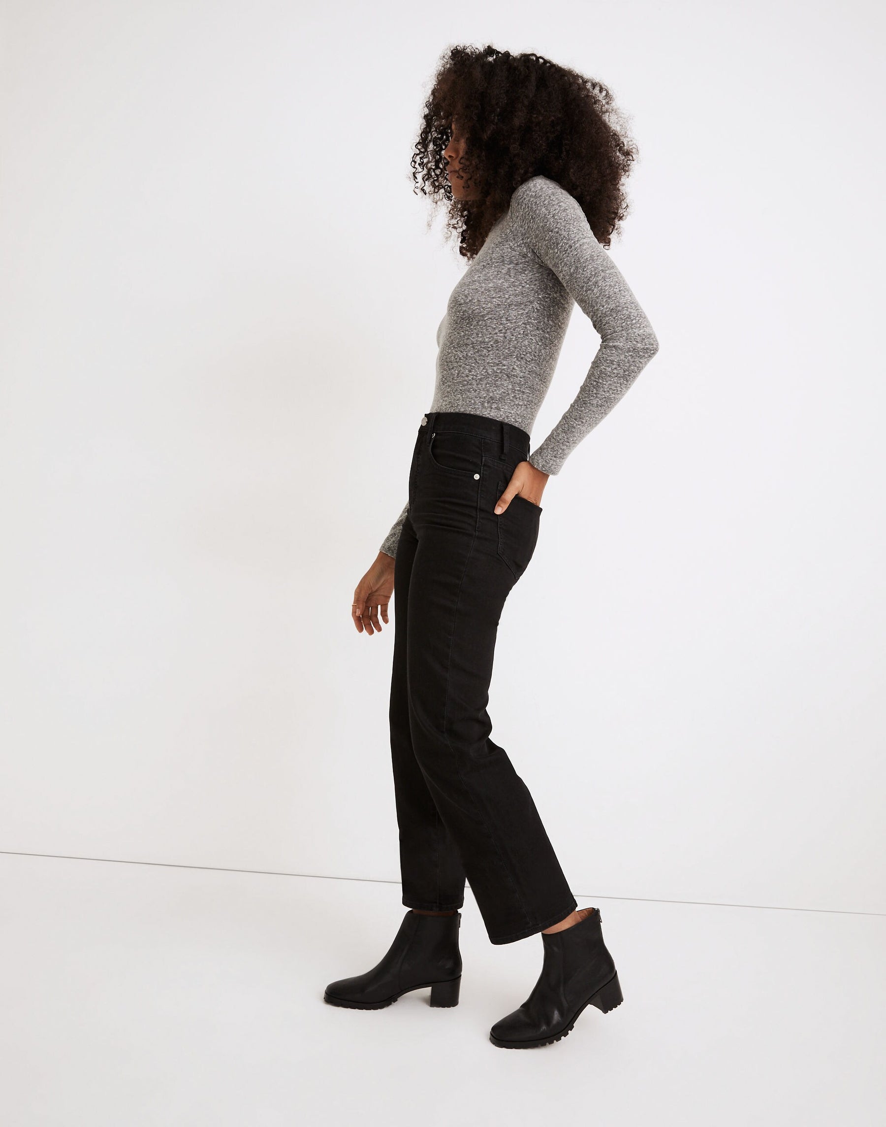 3 waist size - 28