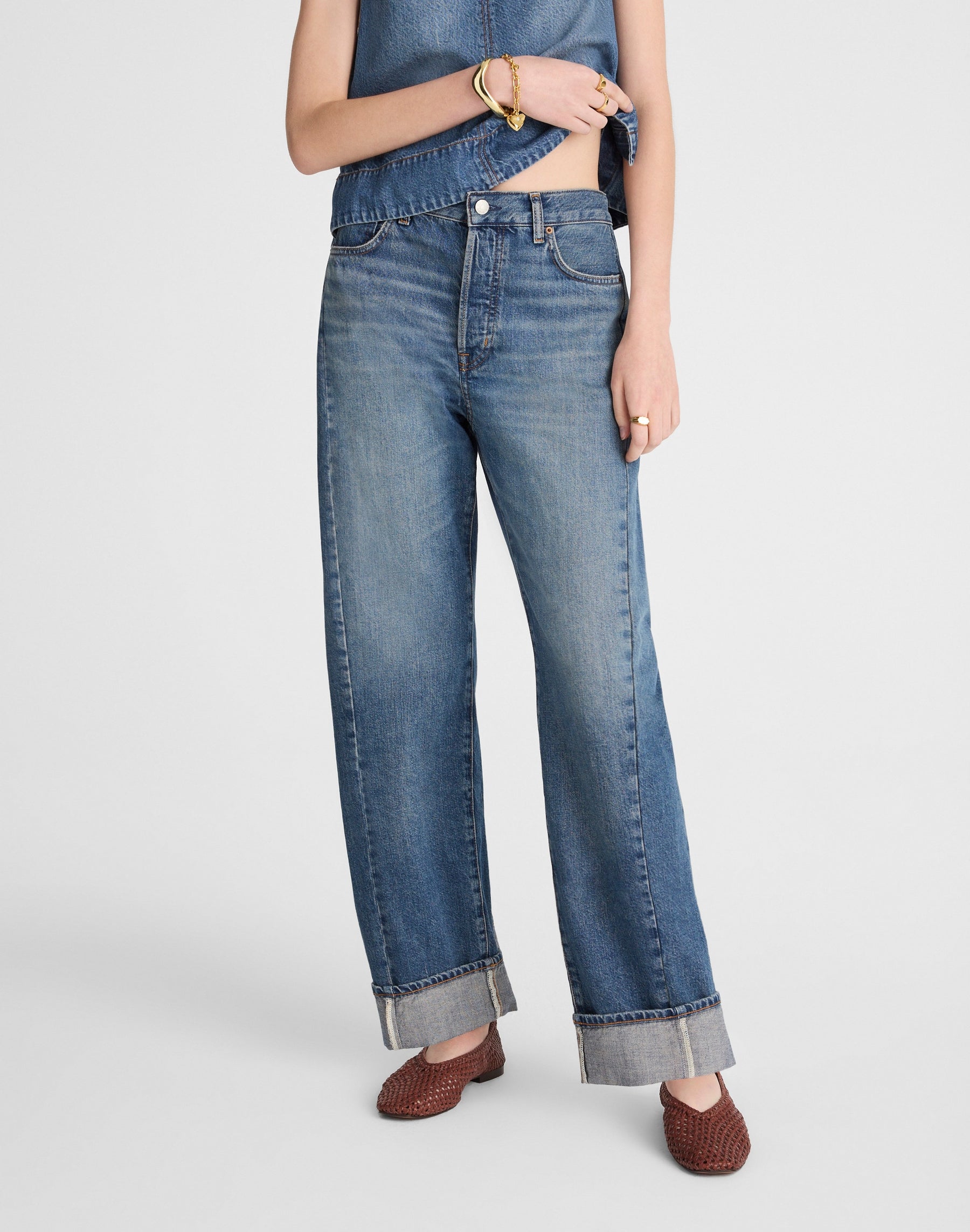 3 waist size - 28