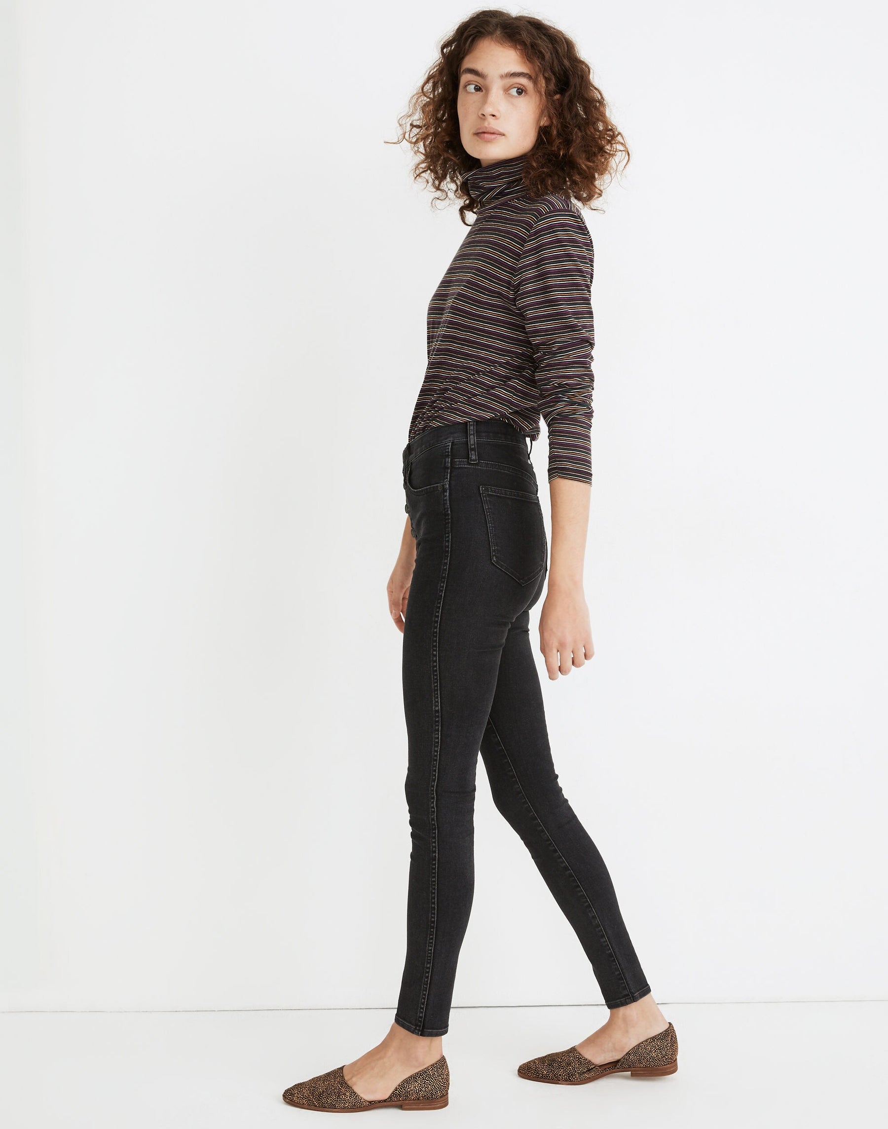3 waist size - 28
