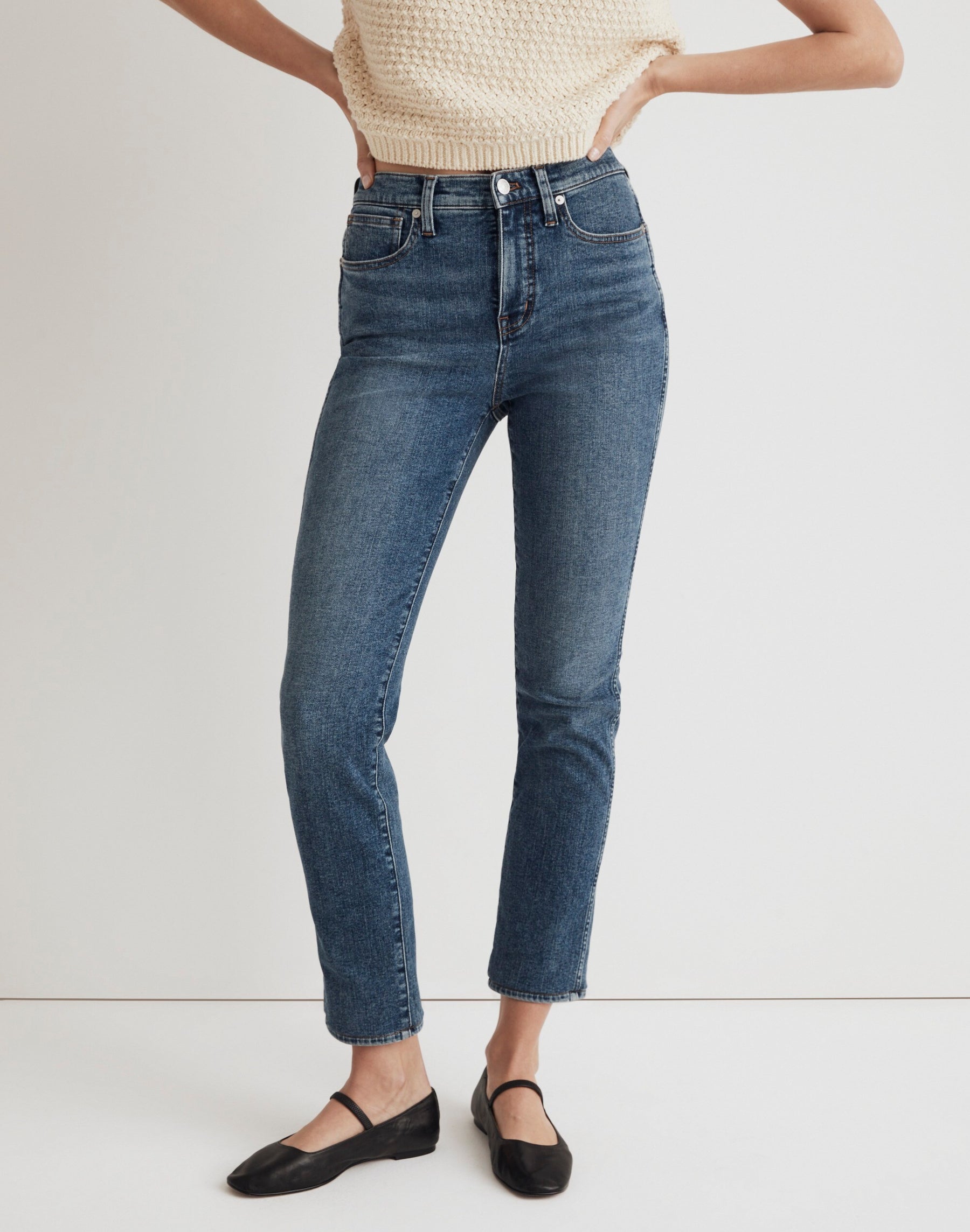 3 waist size - 23
