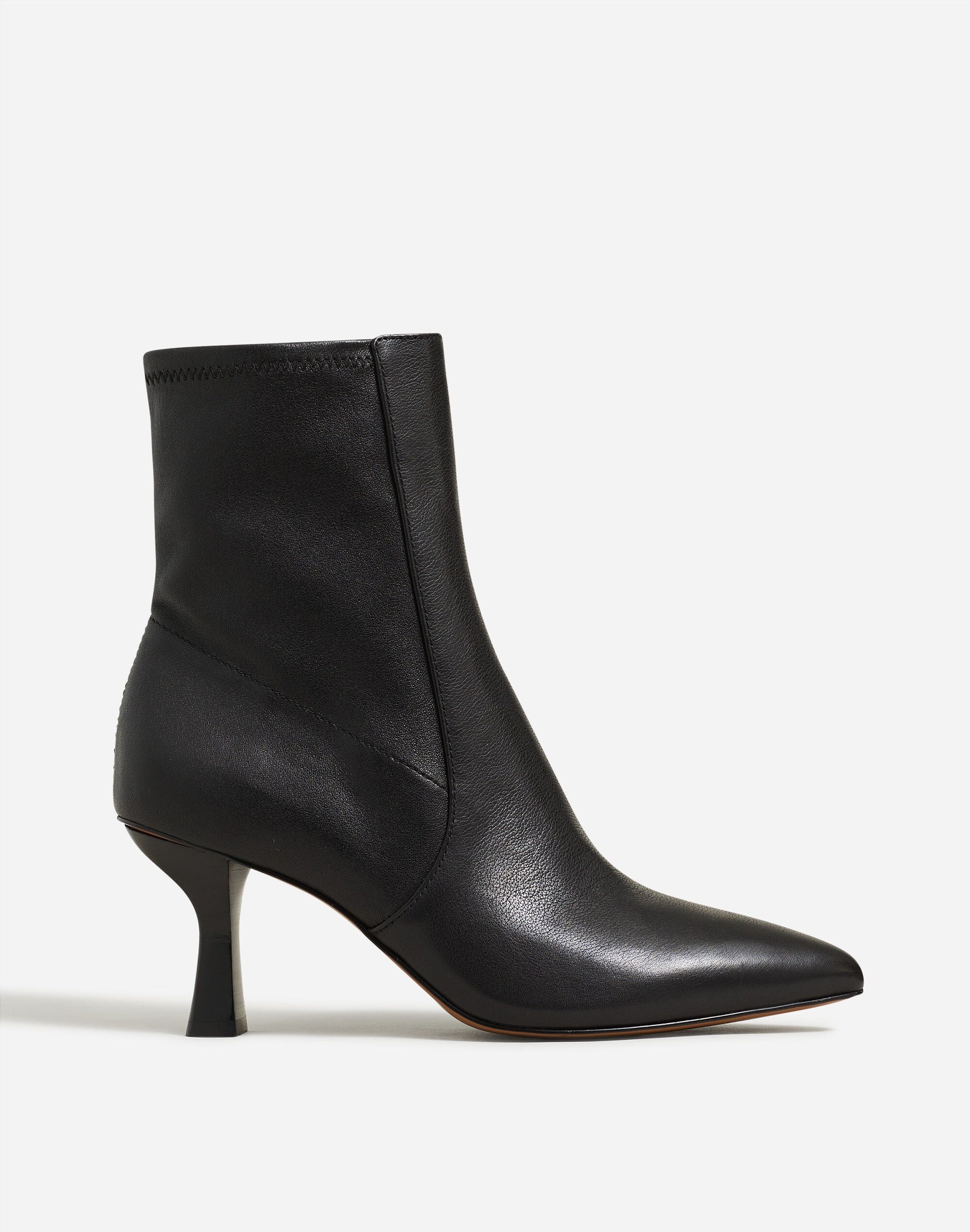 3 shoe size - 10 1/2
