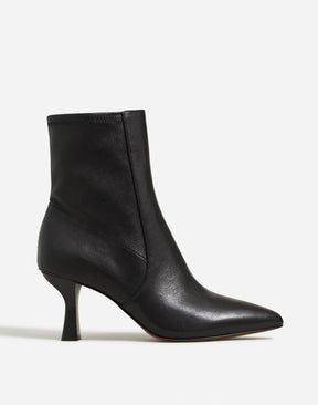 3 shoe size - 10 1/2