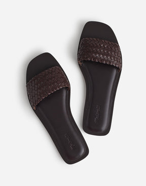 3 shoe size - 6