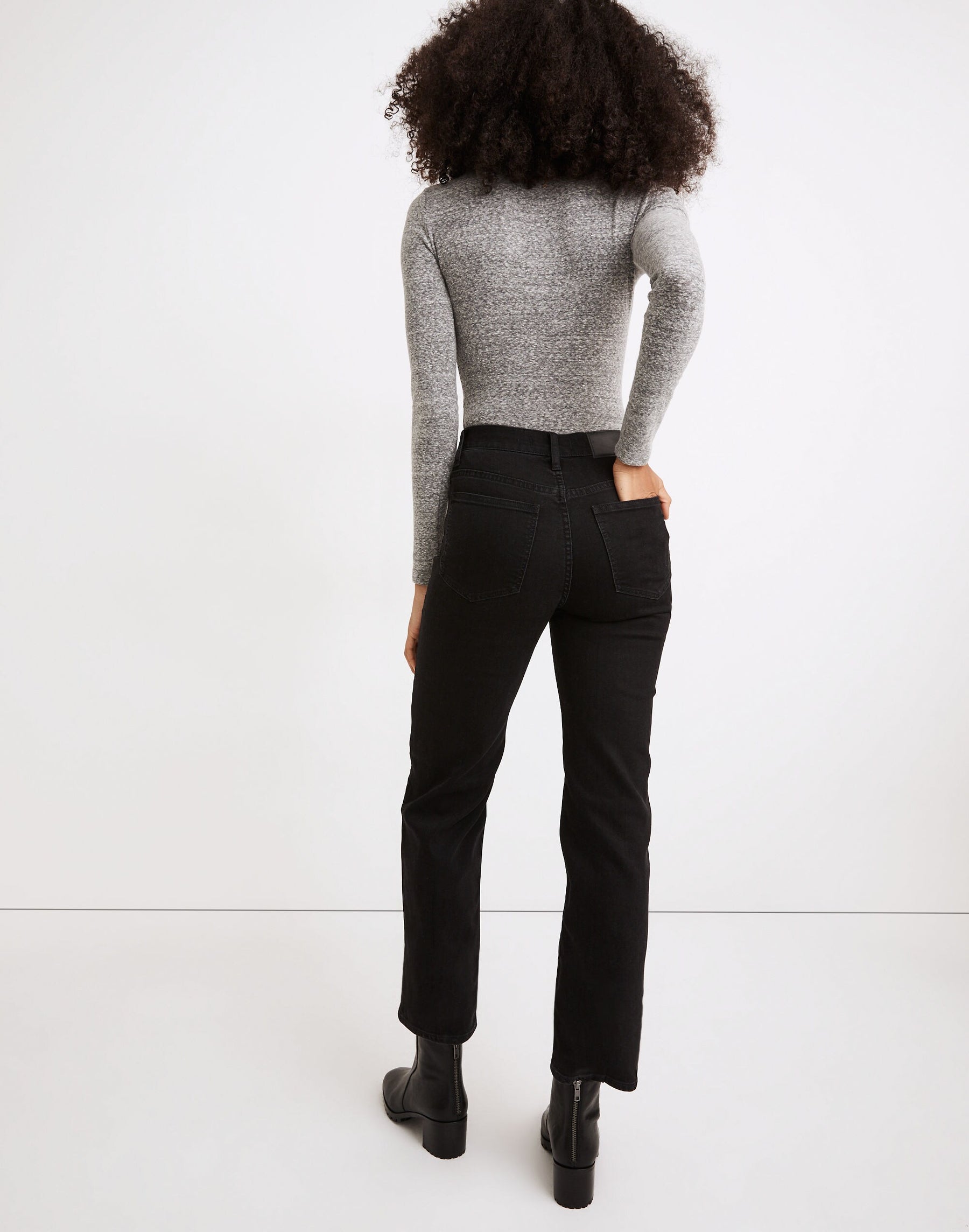 4 waist size - 28