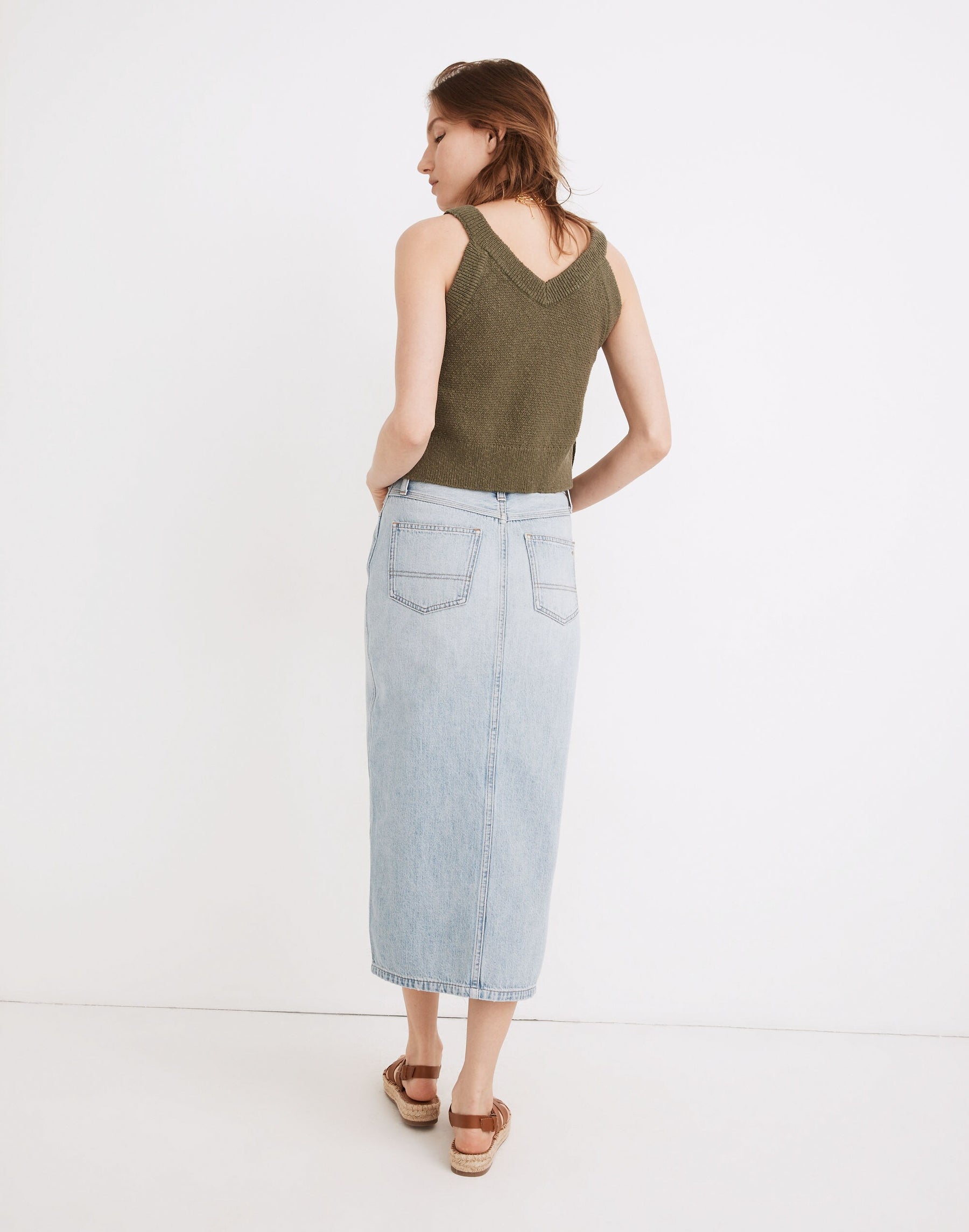 4 waist size - 23