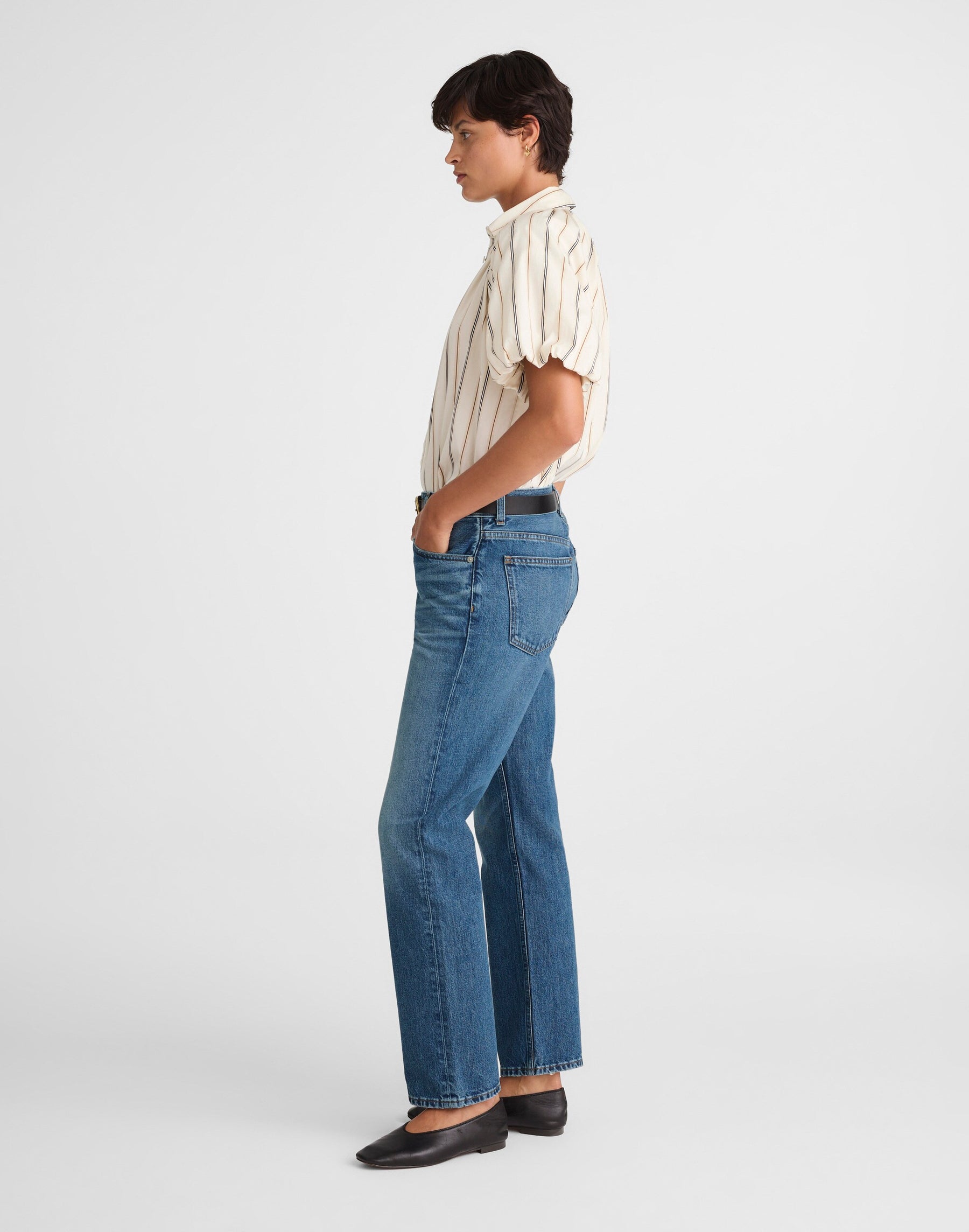 4 waist size - 23