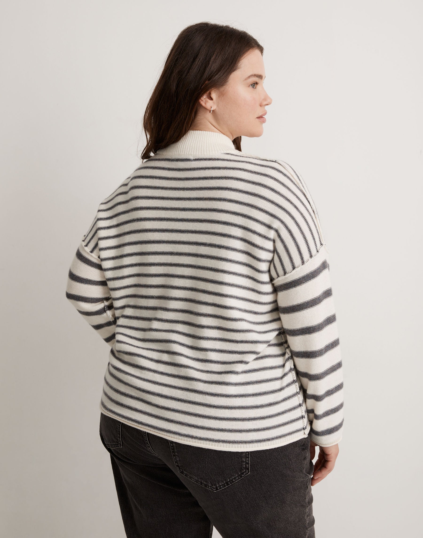 4 size - 2X W