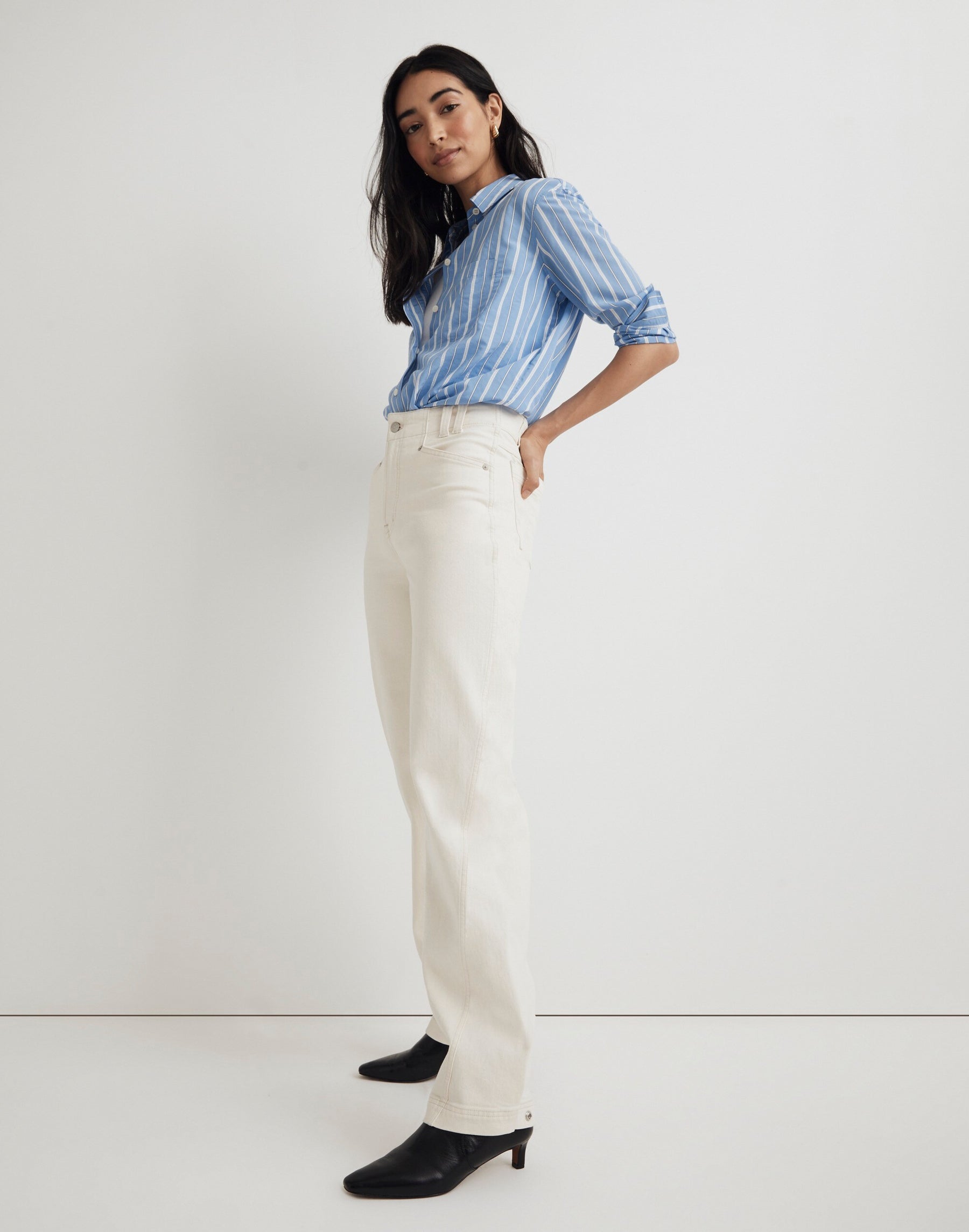 4 waist size - 25