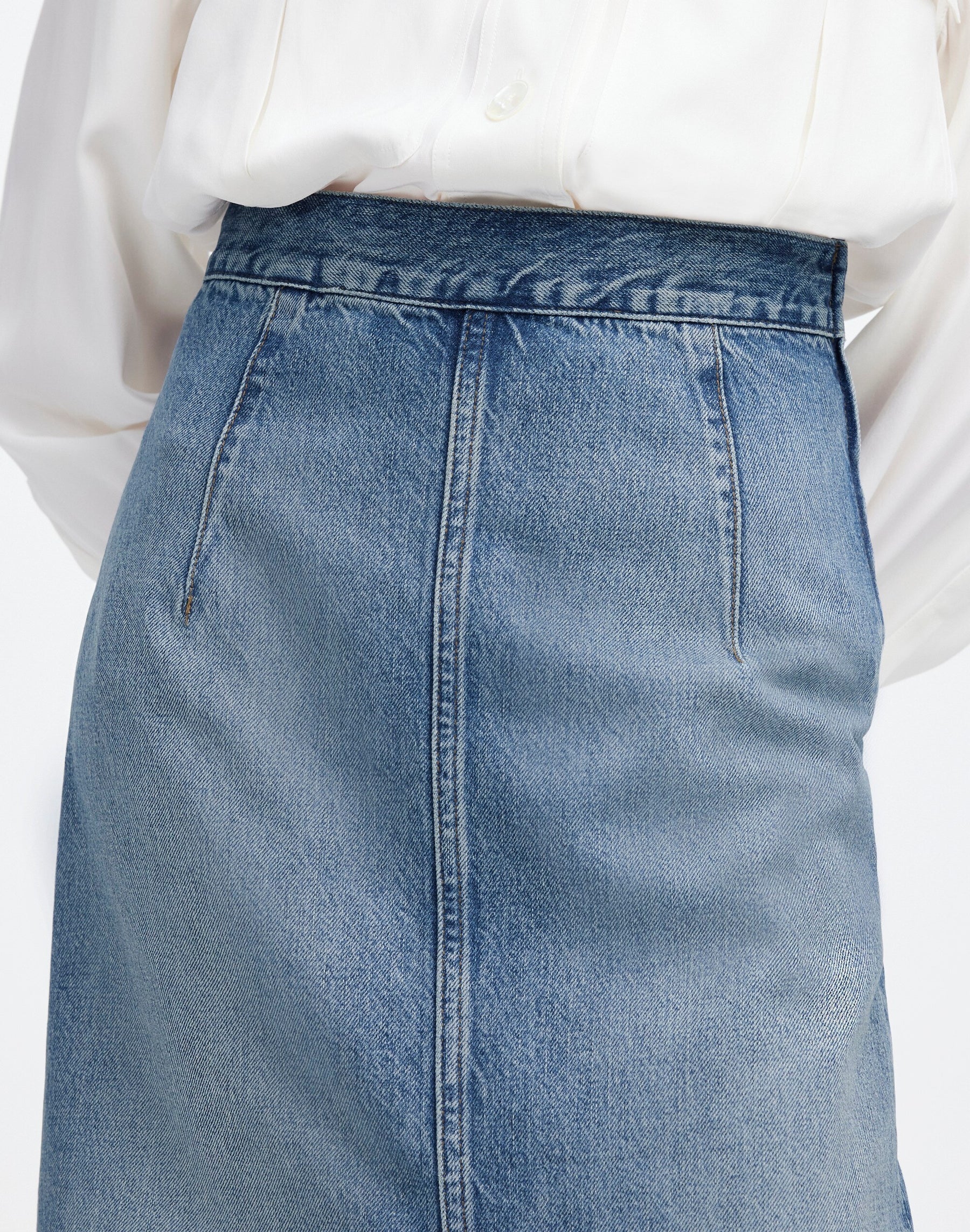 4 waist size - 24