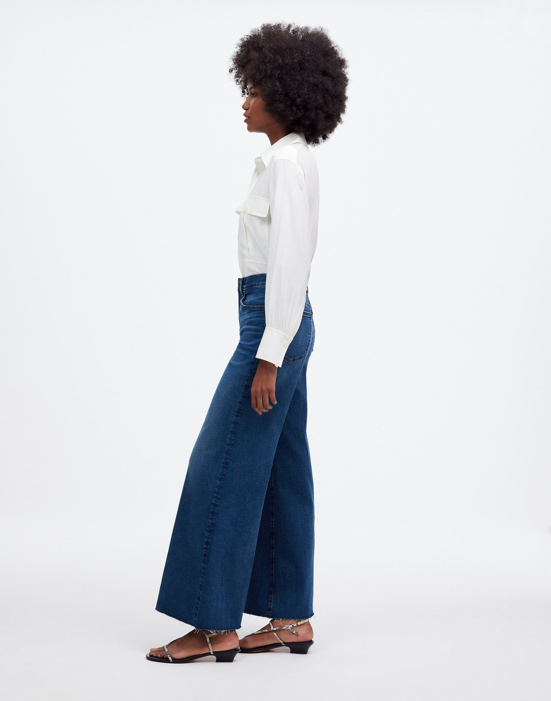 4 waist size - 25