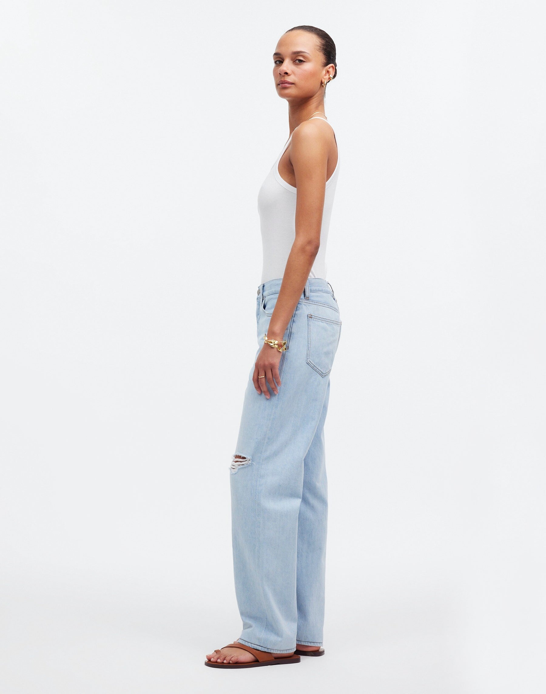 4 waist size - 23