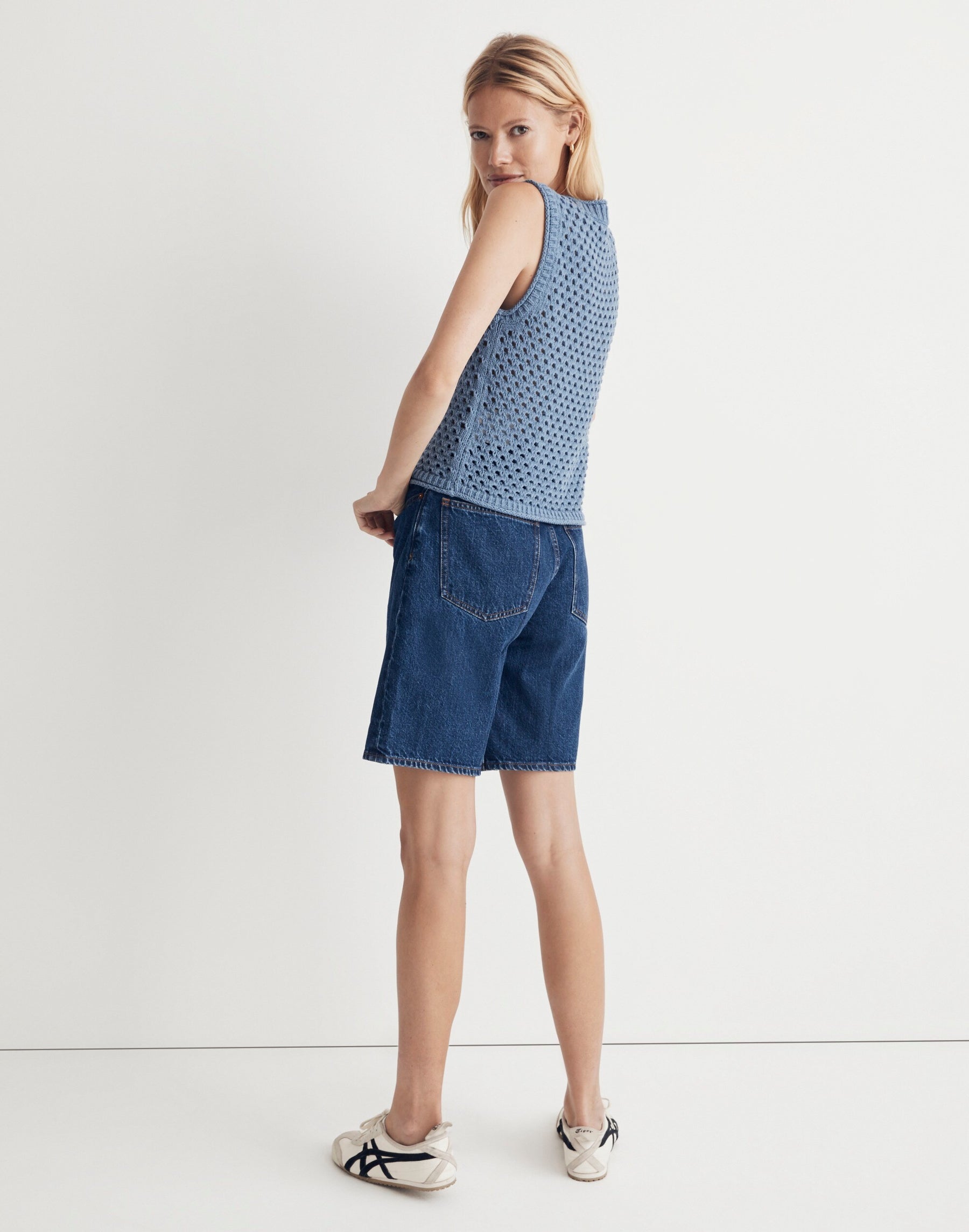 4 size - M