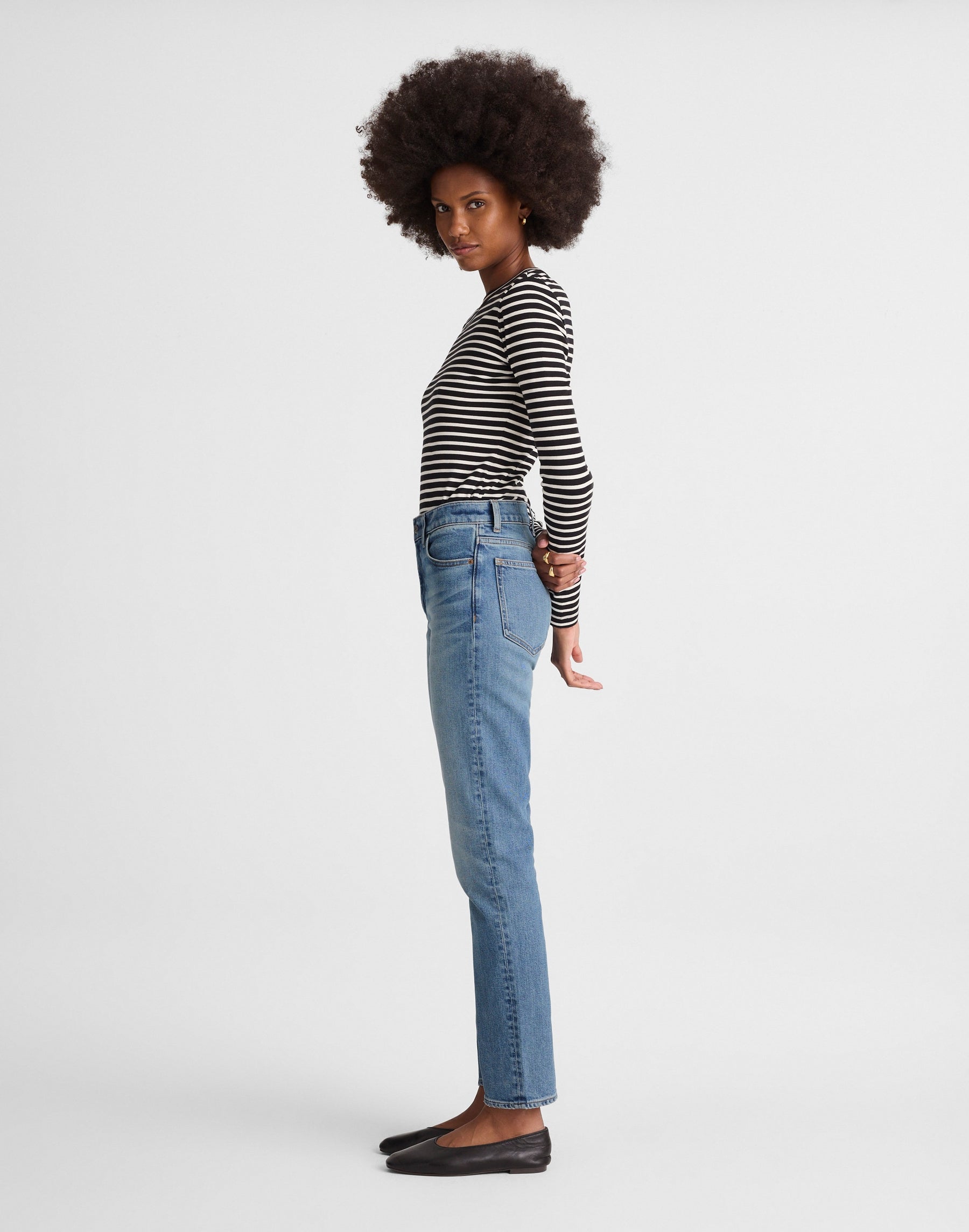 4 waist size - 23