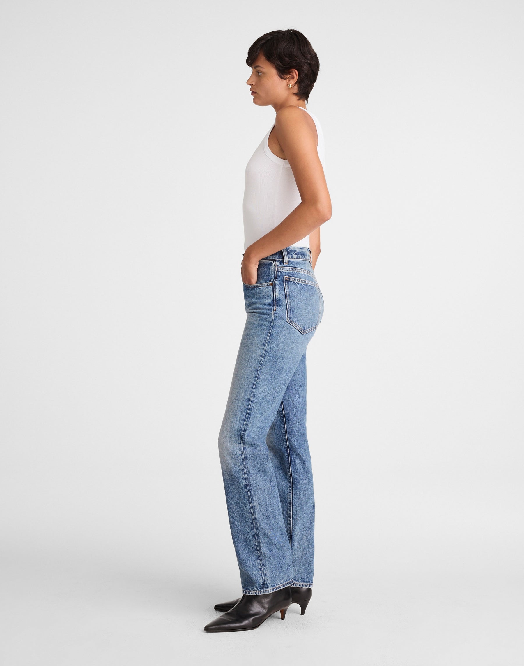 4 waist size - 28