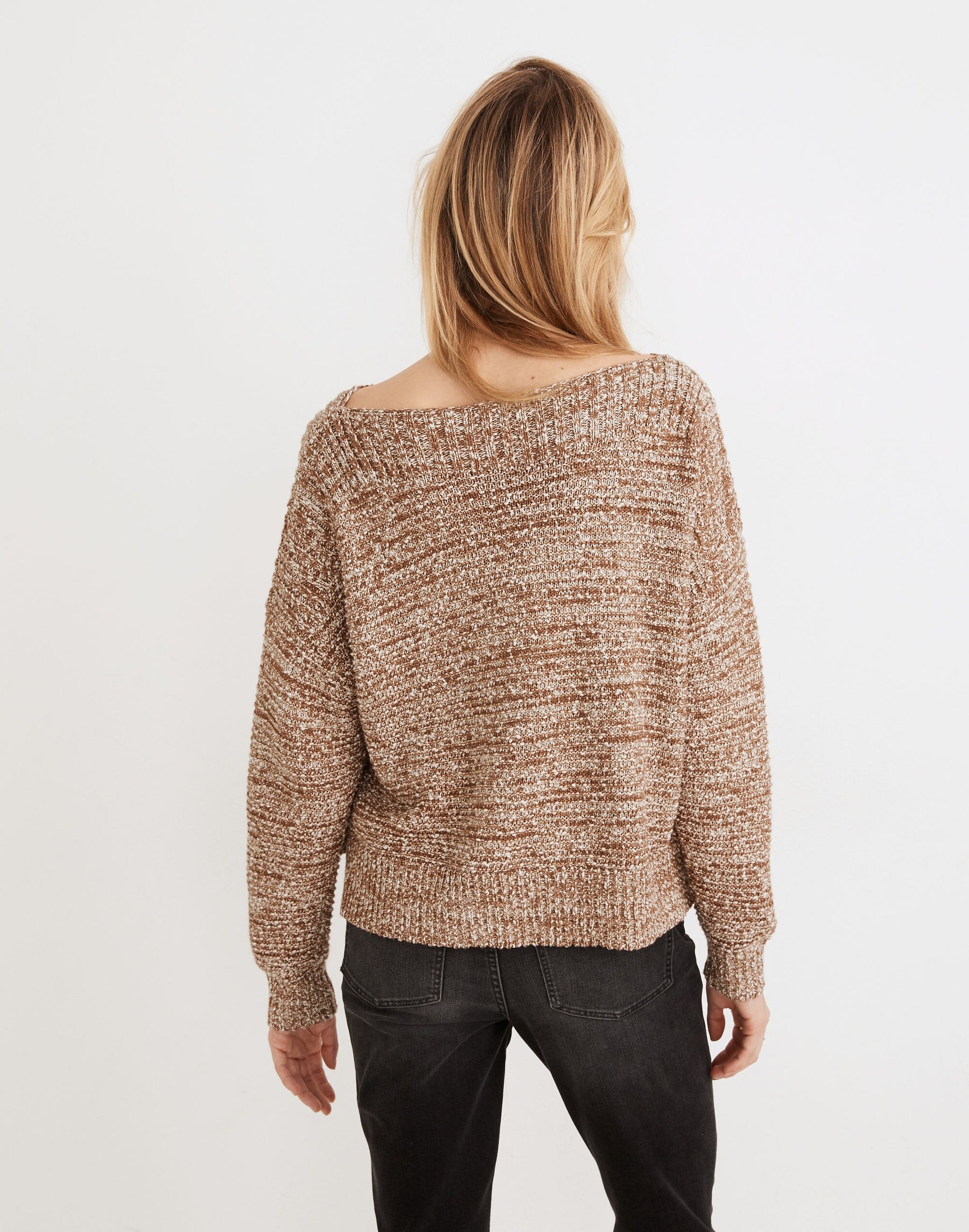 4 size - XXL (Estimated)