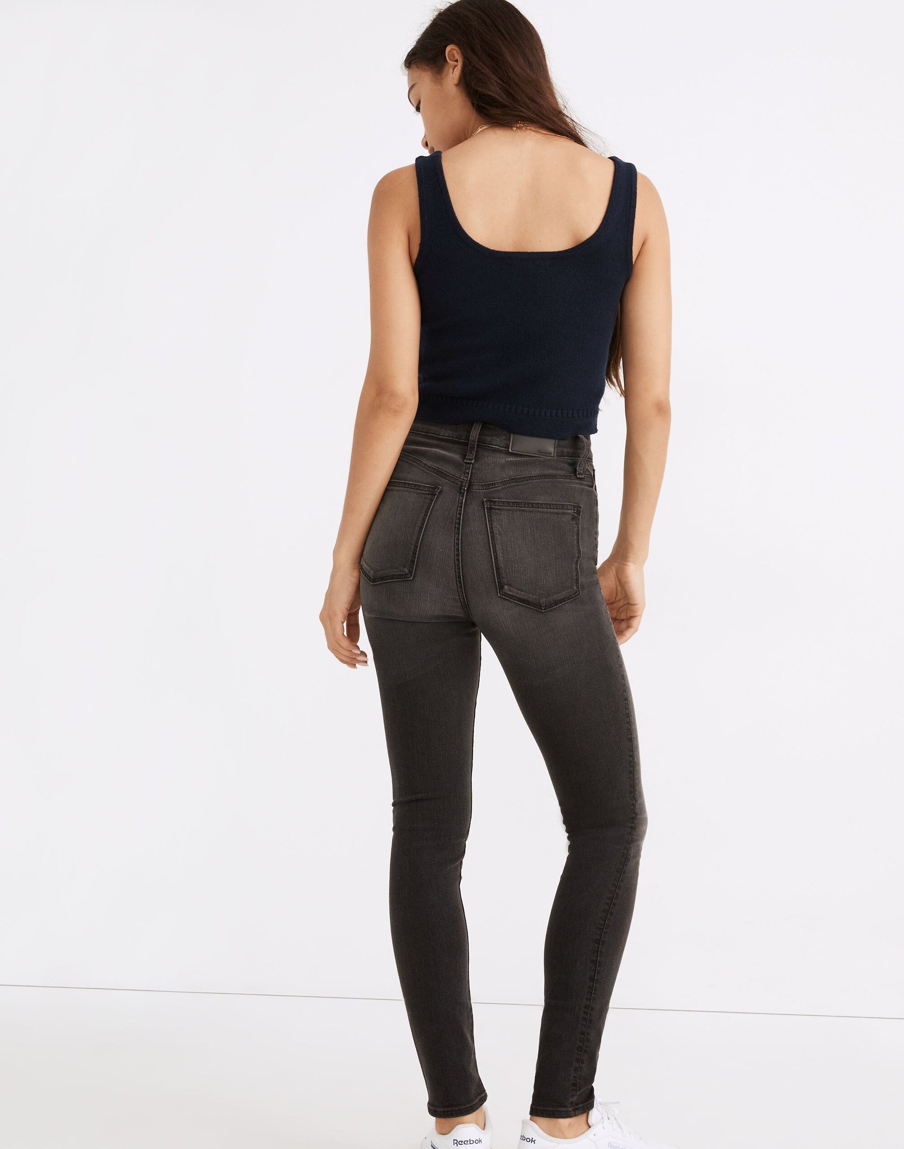 4 waist size - 23