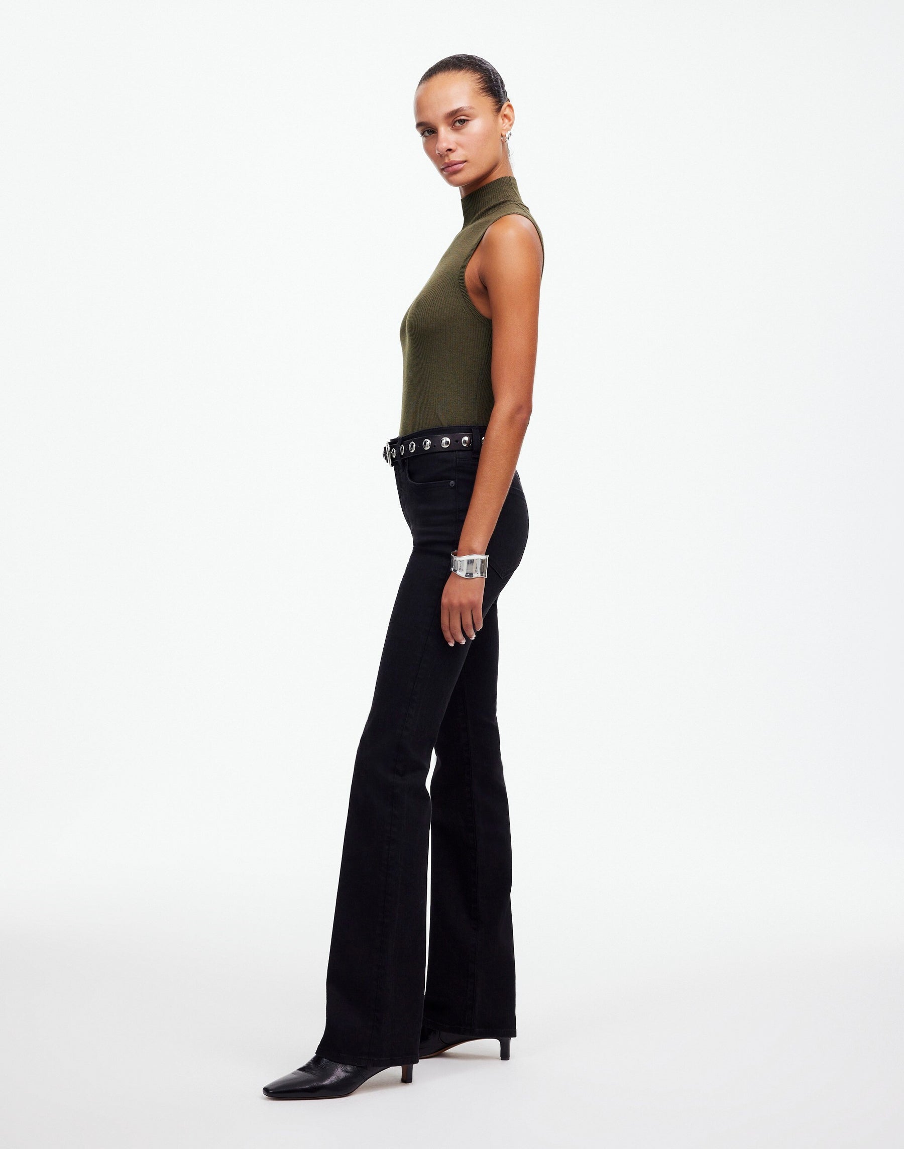 4 waist size - 27