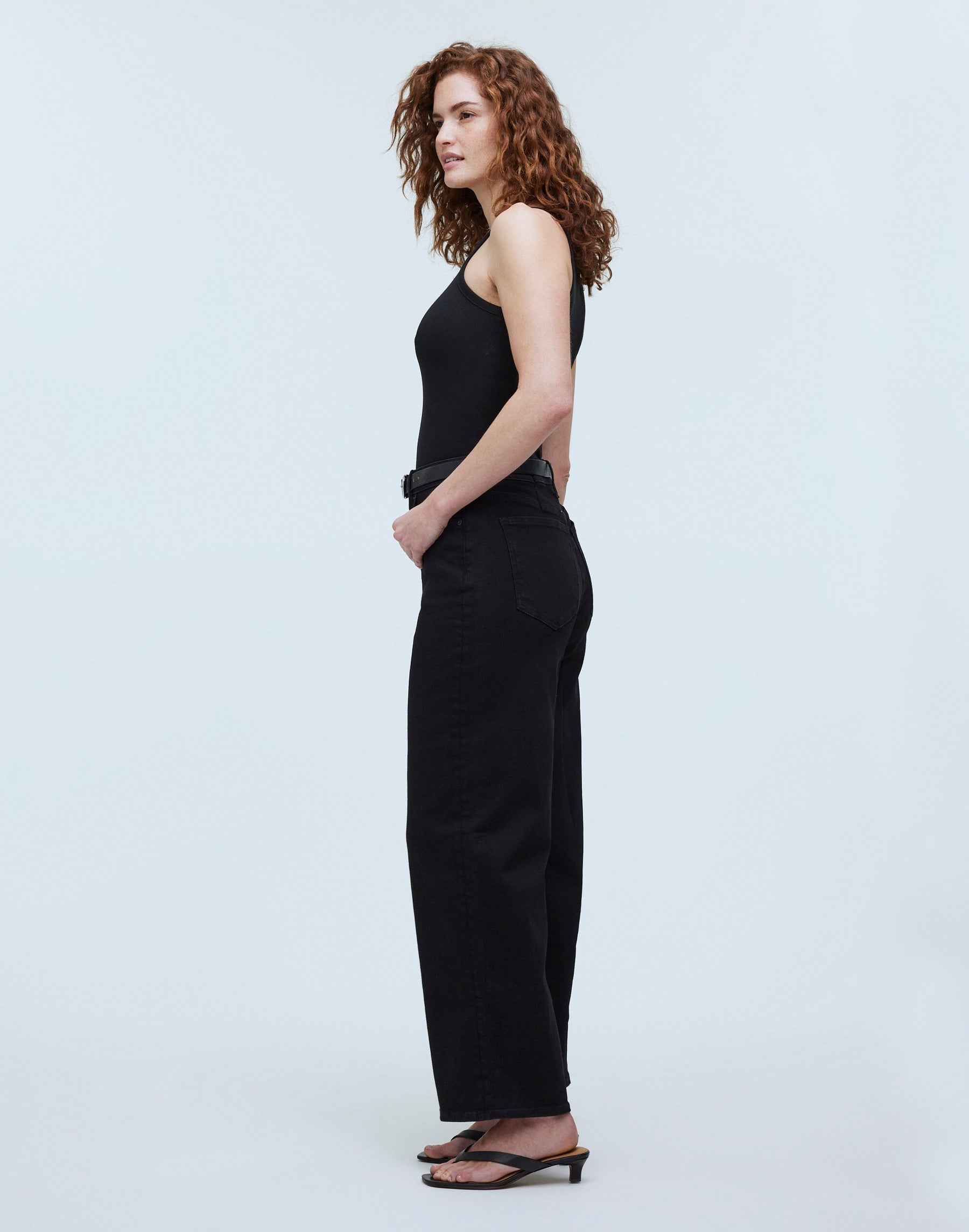 4 waist size - 28